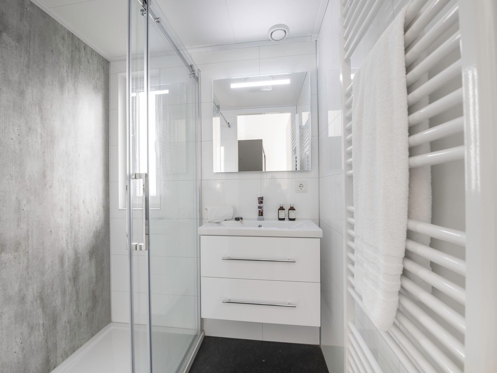 Water Resort Oosterschelde 55: Modern vakantiehuis aan de dijk in Zeeland - foto 12