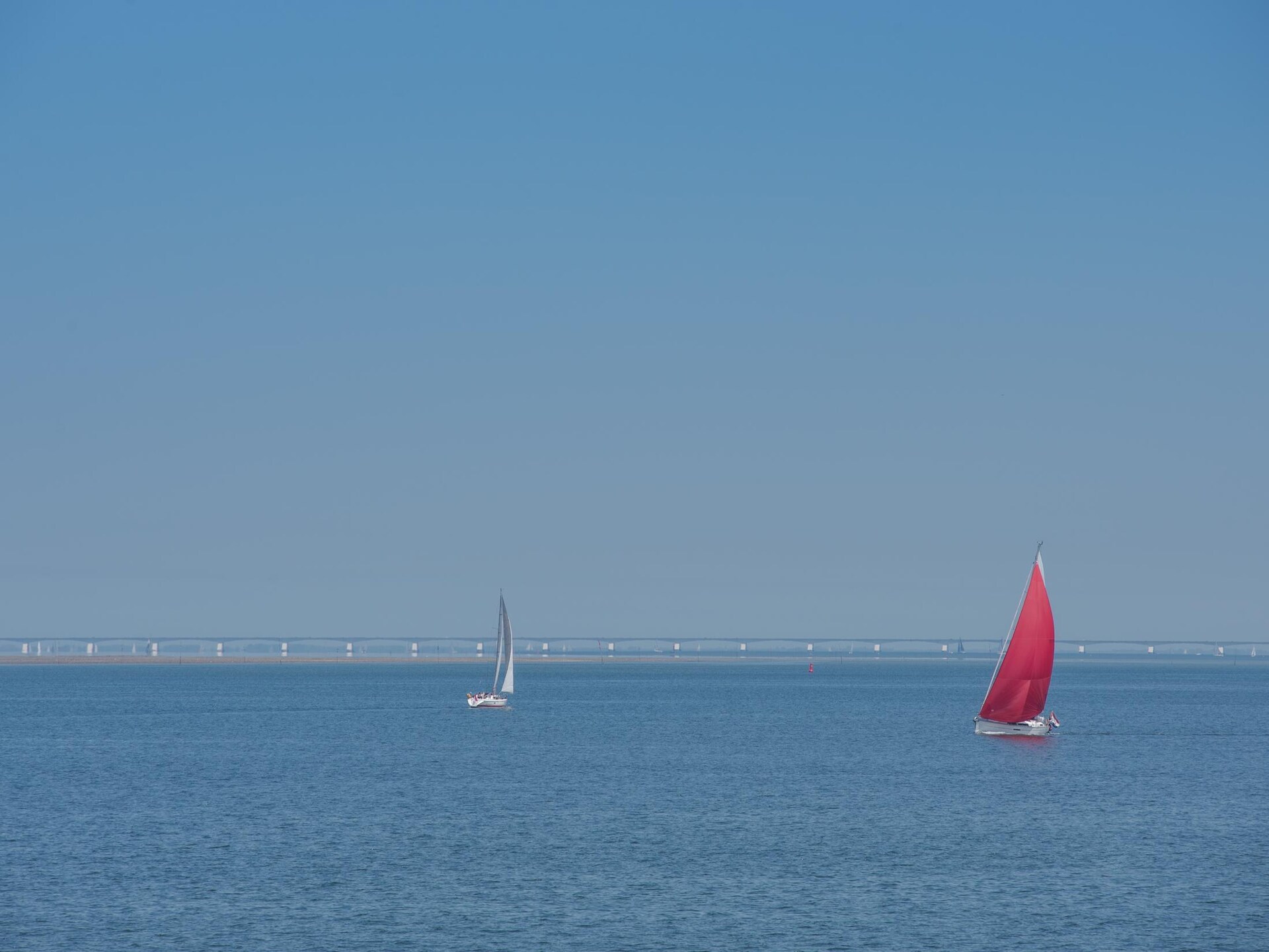 Modern vakantiehuis aan de Oosterschelde met tuin en dijkuitzicht - foto 16