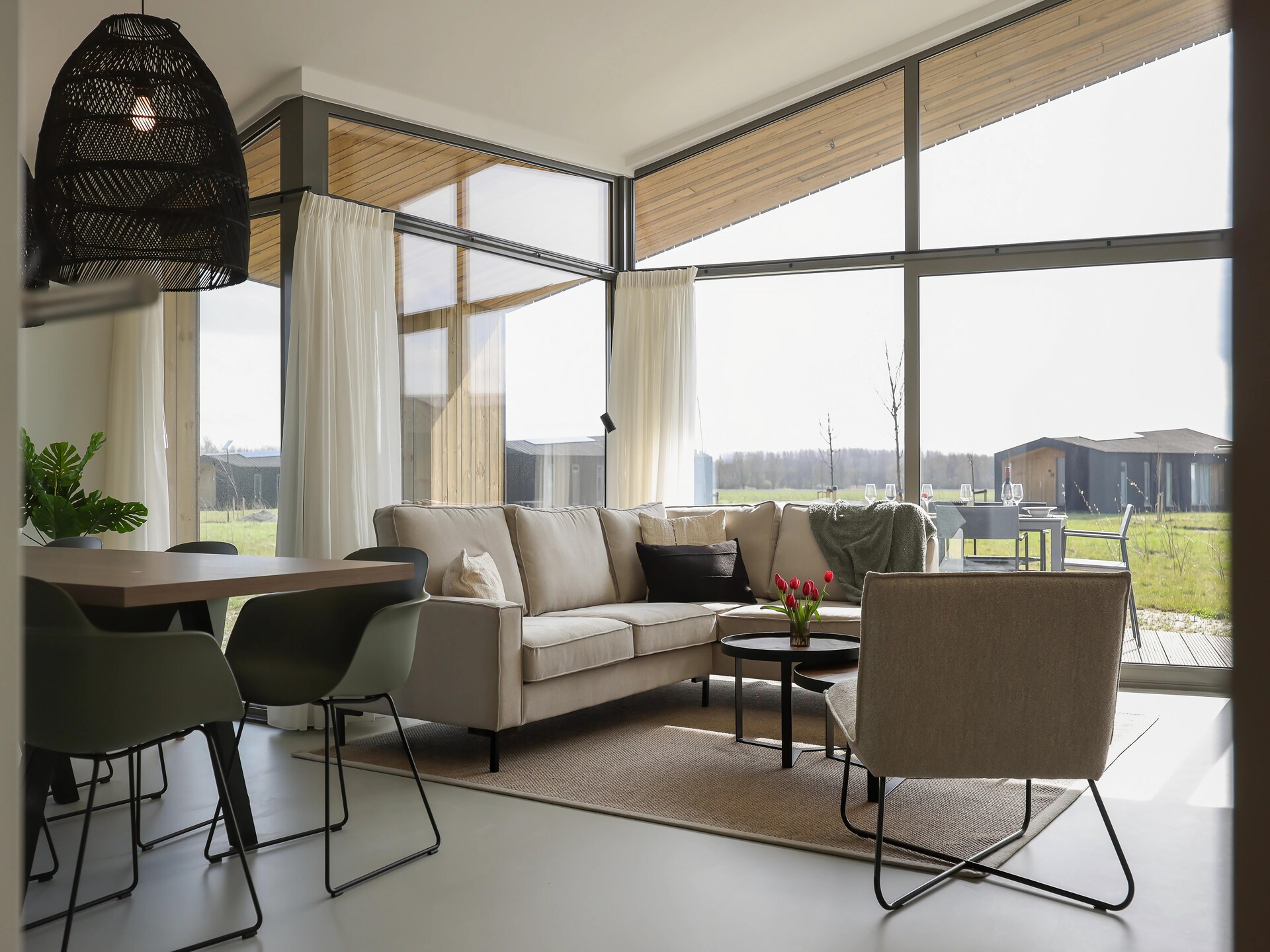 Vrijstaand vakantiehuis op rustig park met panoramisch uitzicht over natuurgebied - foto 7