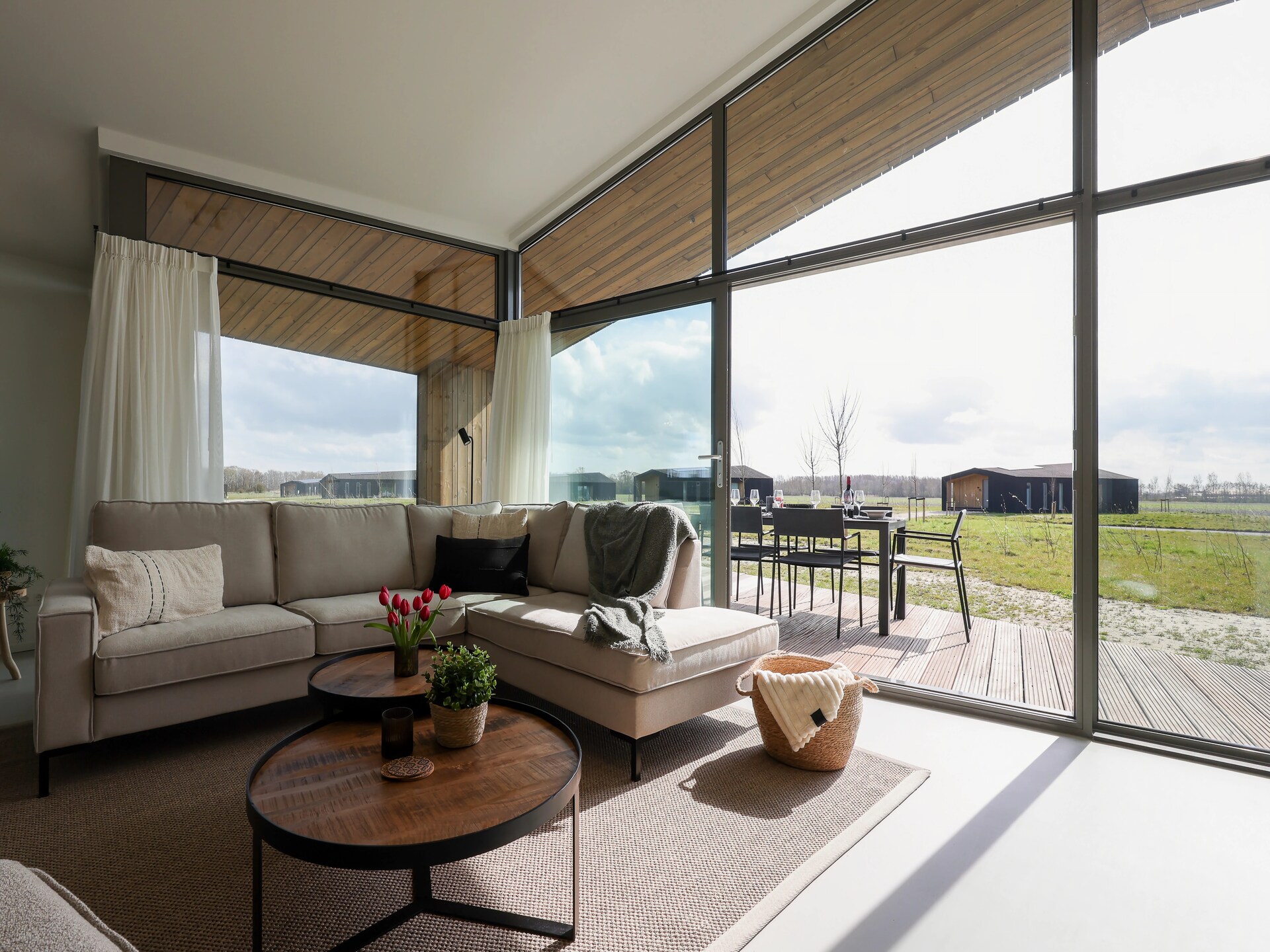 Vrijstaand vakantiehuis op rustig park met panoramisch uitzicht over natuurgebied - foto 12