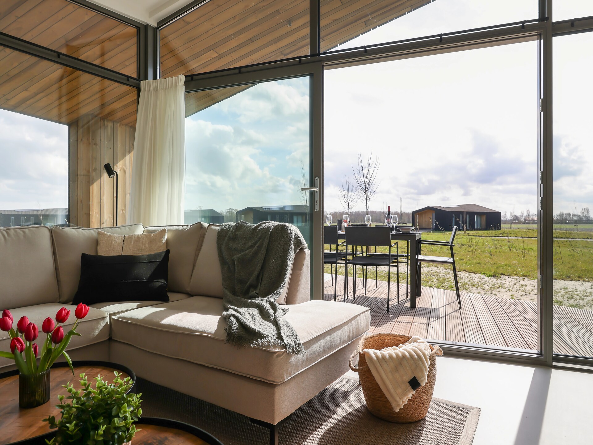 Vrijstaand vakantiehuis op rustig park met panoramisch uitzicht over natuurgebied - foto 16