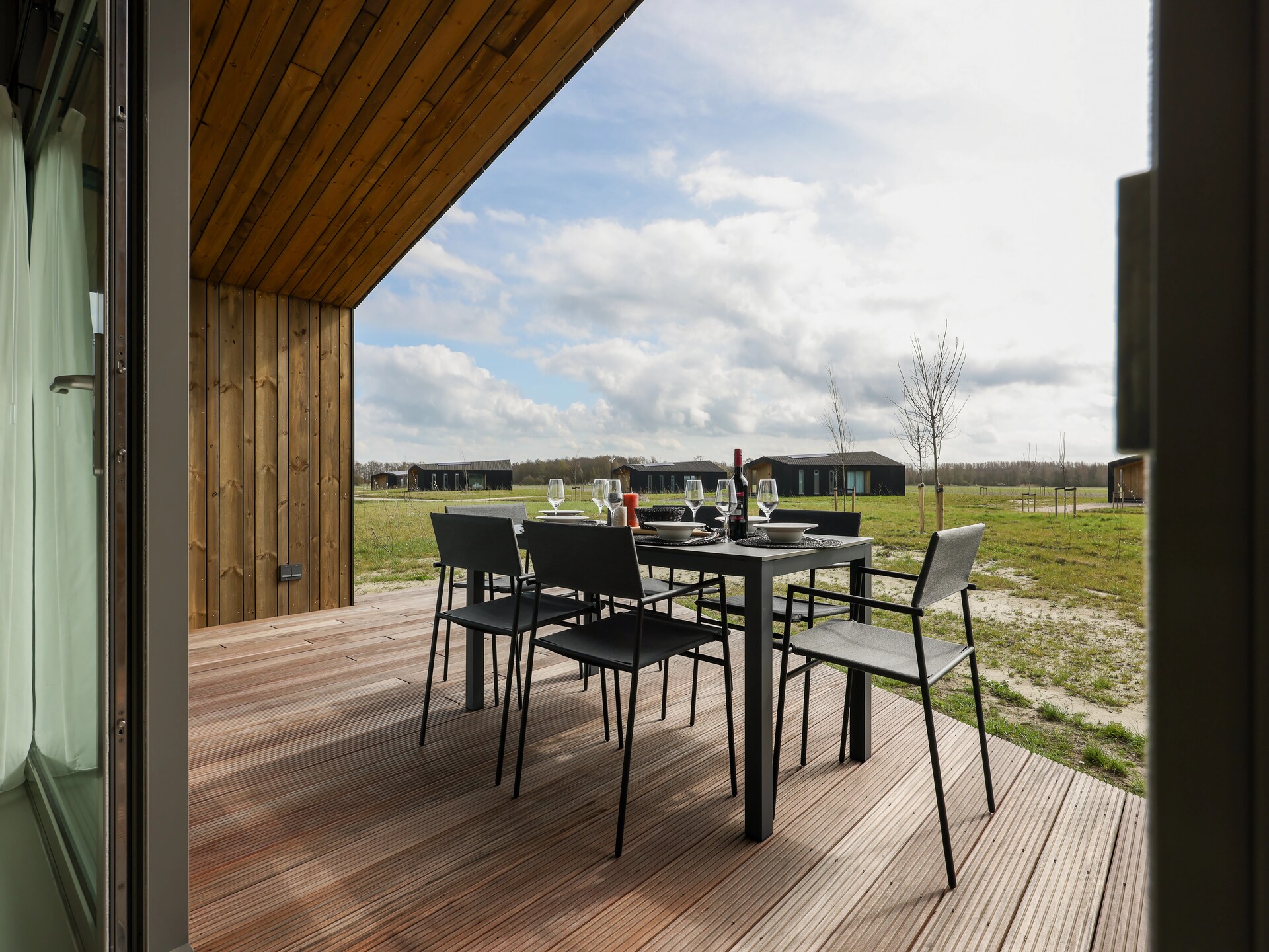 Vrijstaand vakantiehuis op rustig park met panoramisch uitzicht over natuurgebied - foto 39