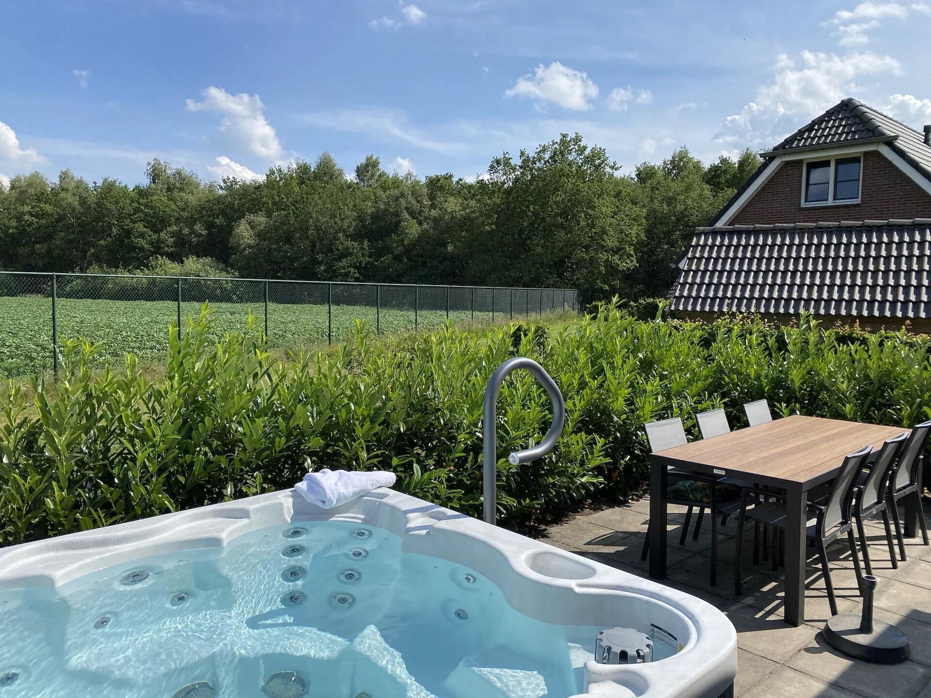 Luxe wellnessvilla aan water in Drenthe met privé hottub - foto 5