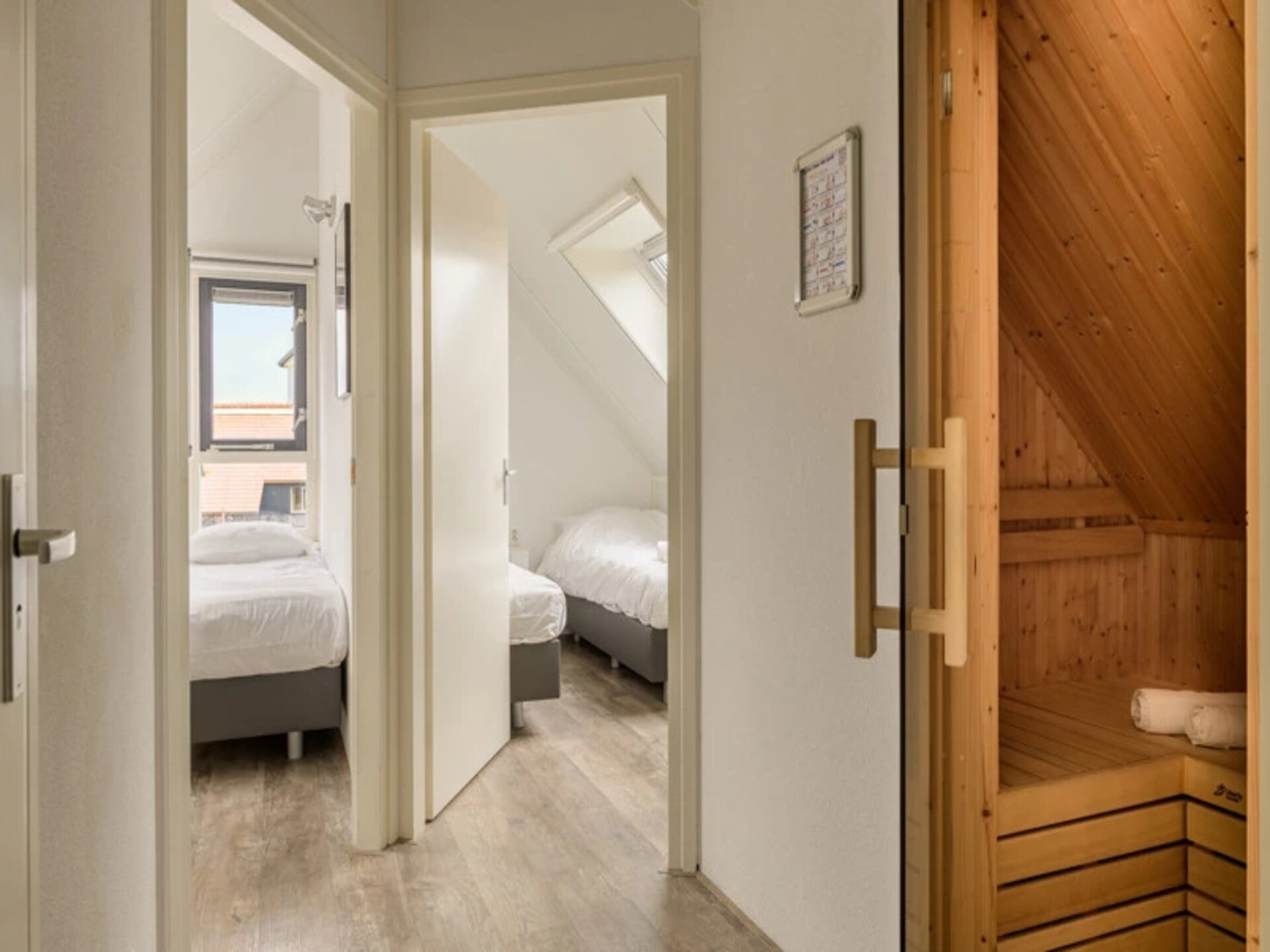 Modern vakantiehuis aan rustig recreatiemeer in Langelille - foto 12