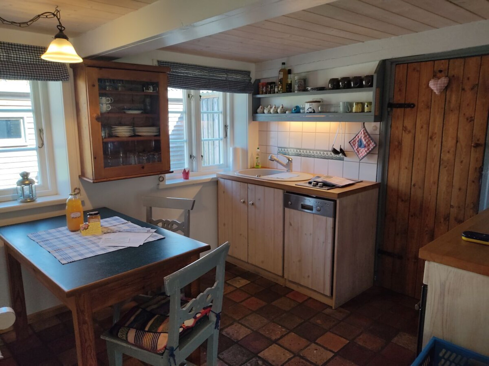 Historisch rieten dakhuis aan de oude dijk in St. Peter-Ording - foto 7