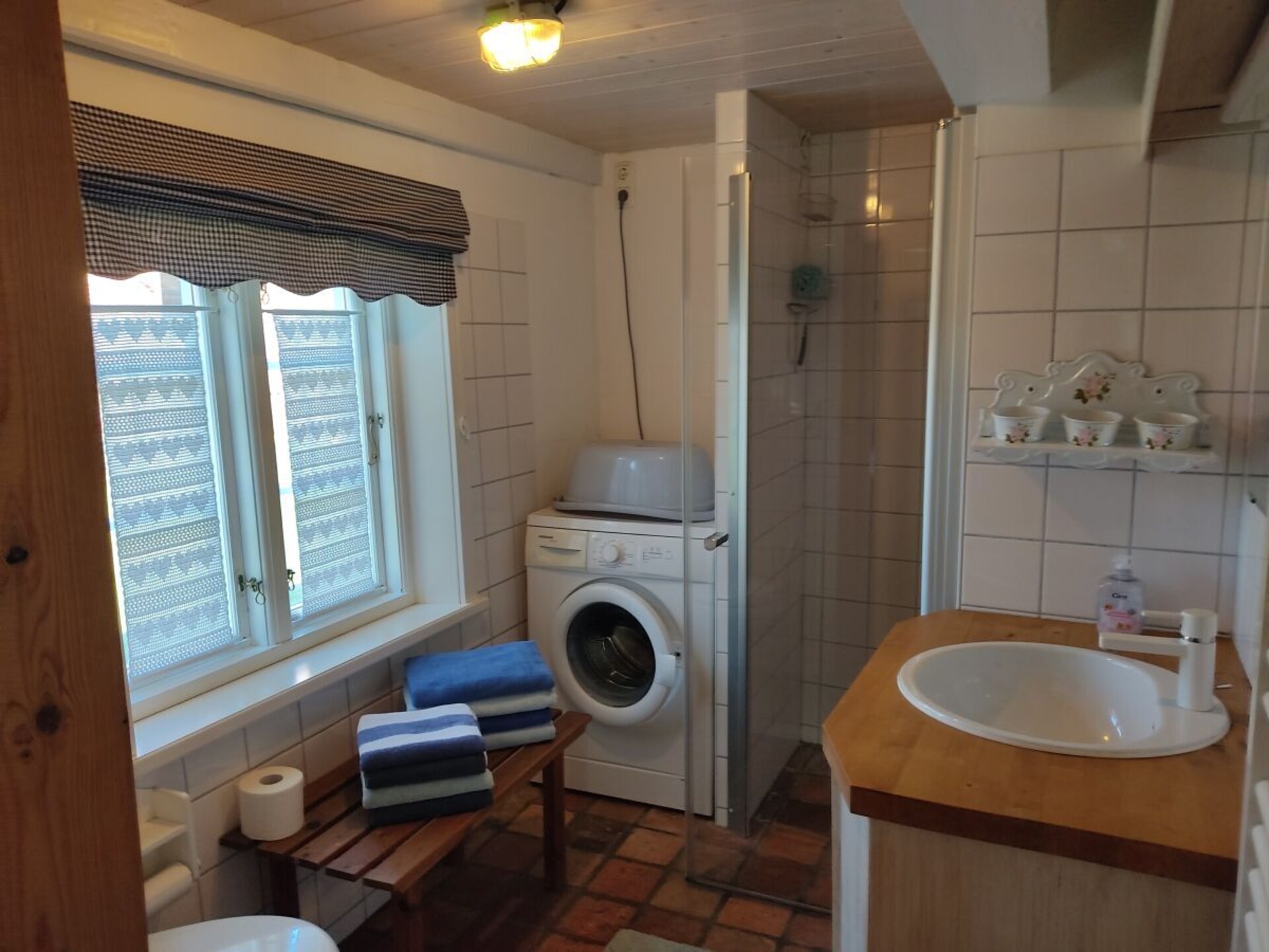 Historisch rieten dakhuis aan de oude dijk in St. Peter-Ording - foto 15