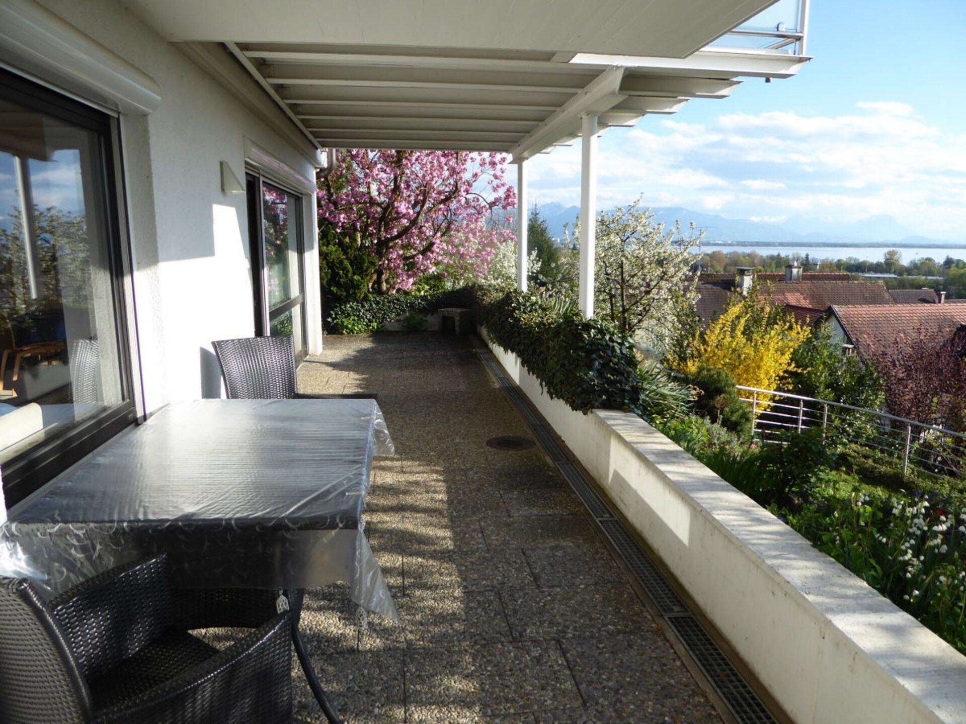 Panoramisch luxe appartement aan de Bodensee met bergzicht in Lindau - foto 18