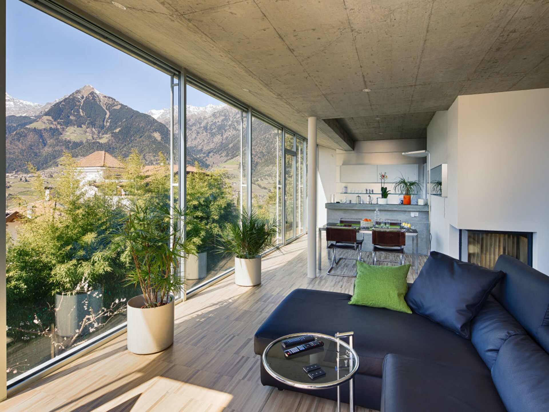Licht modern vakantiehuis voor 4 in Schenna, 3km van skilift - foto 11