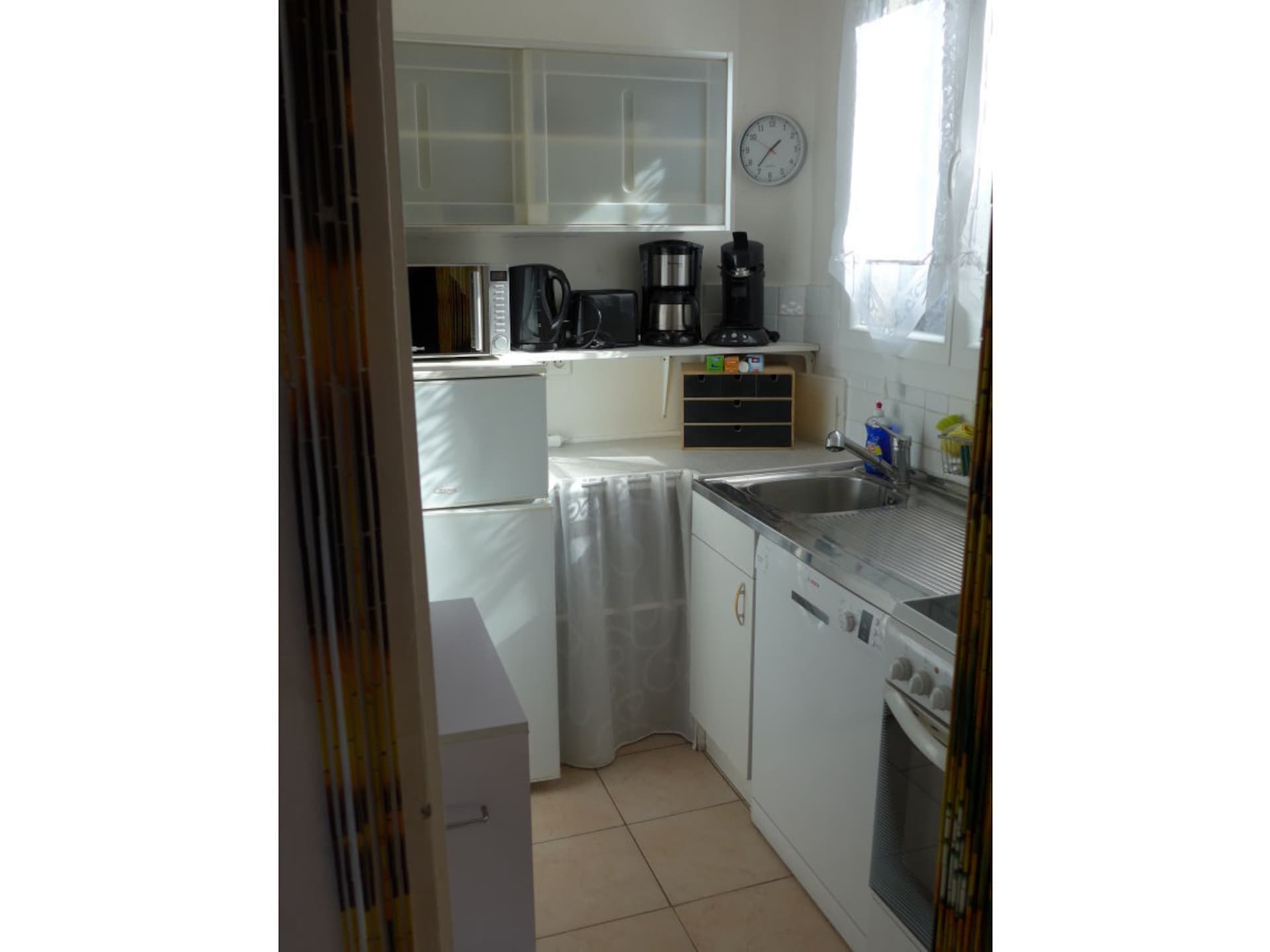 Zonovergoten appartement met dakterras en panoramisch uitzicht over de baai van Cavalaire - foto 9