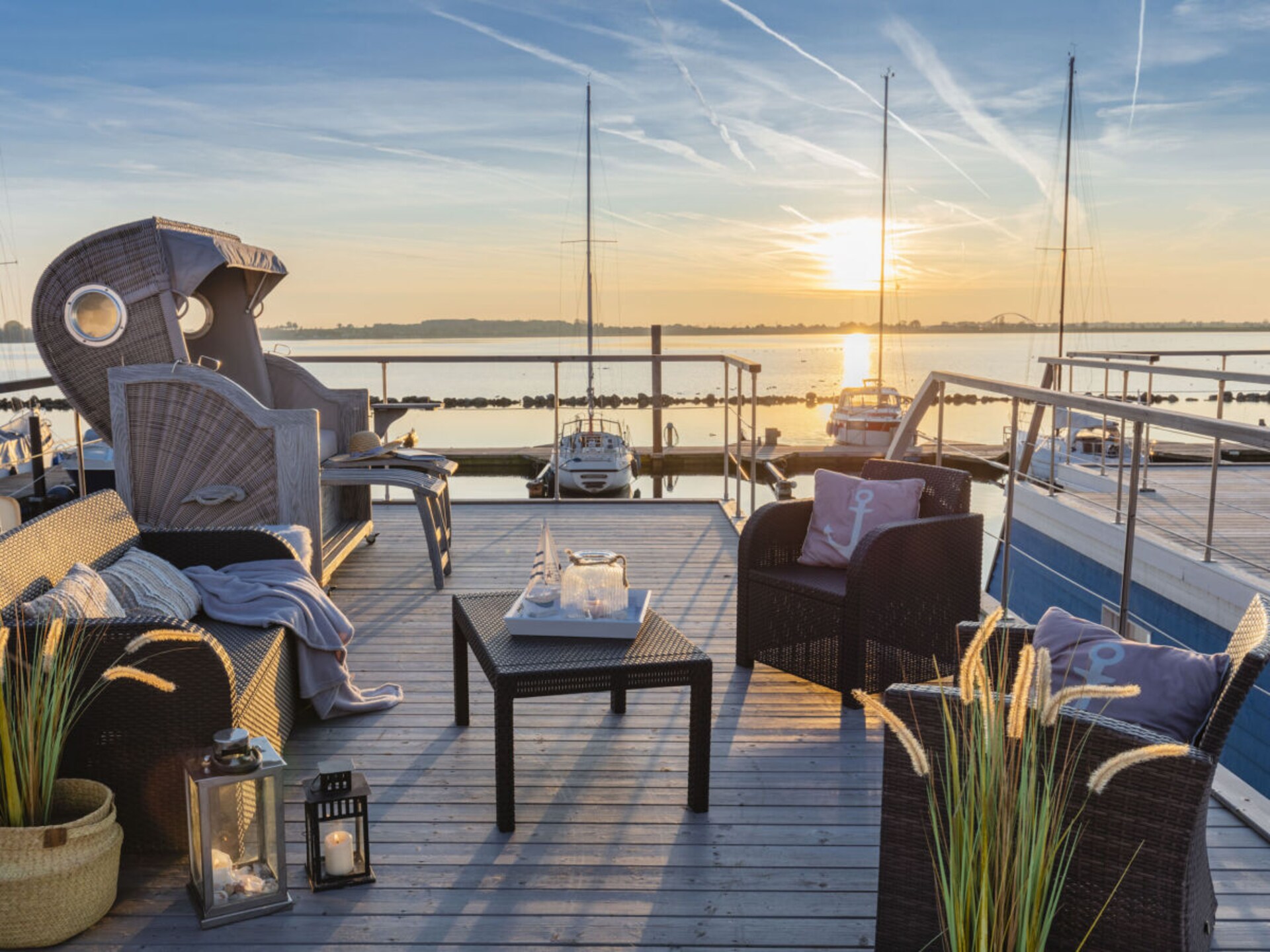Unieke woonboot in haven Burgstaaken – 5 pers., terras & hangmat - foto 11