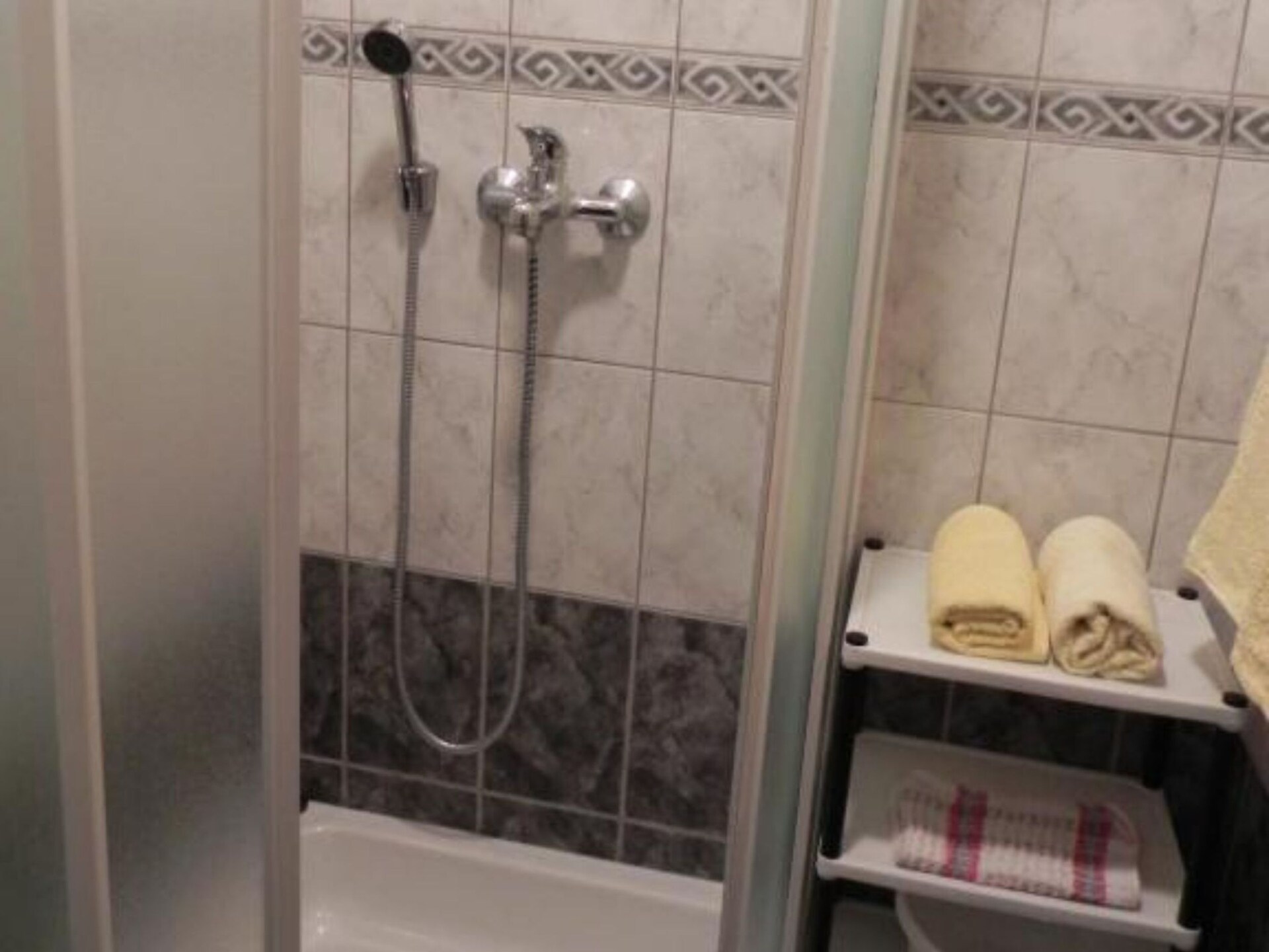 2-persoons appartement in Hvar met zeezicht en balkon - foto 2