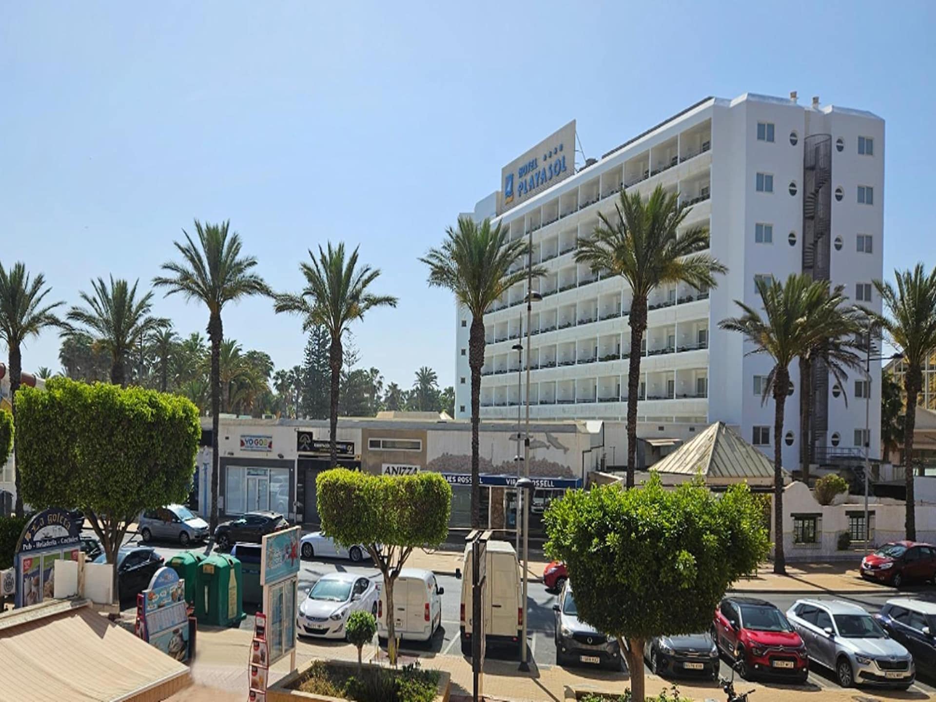 Vakantiehuis aan het strand in Roquetas de Mar - foto 1