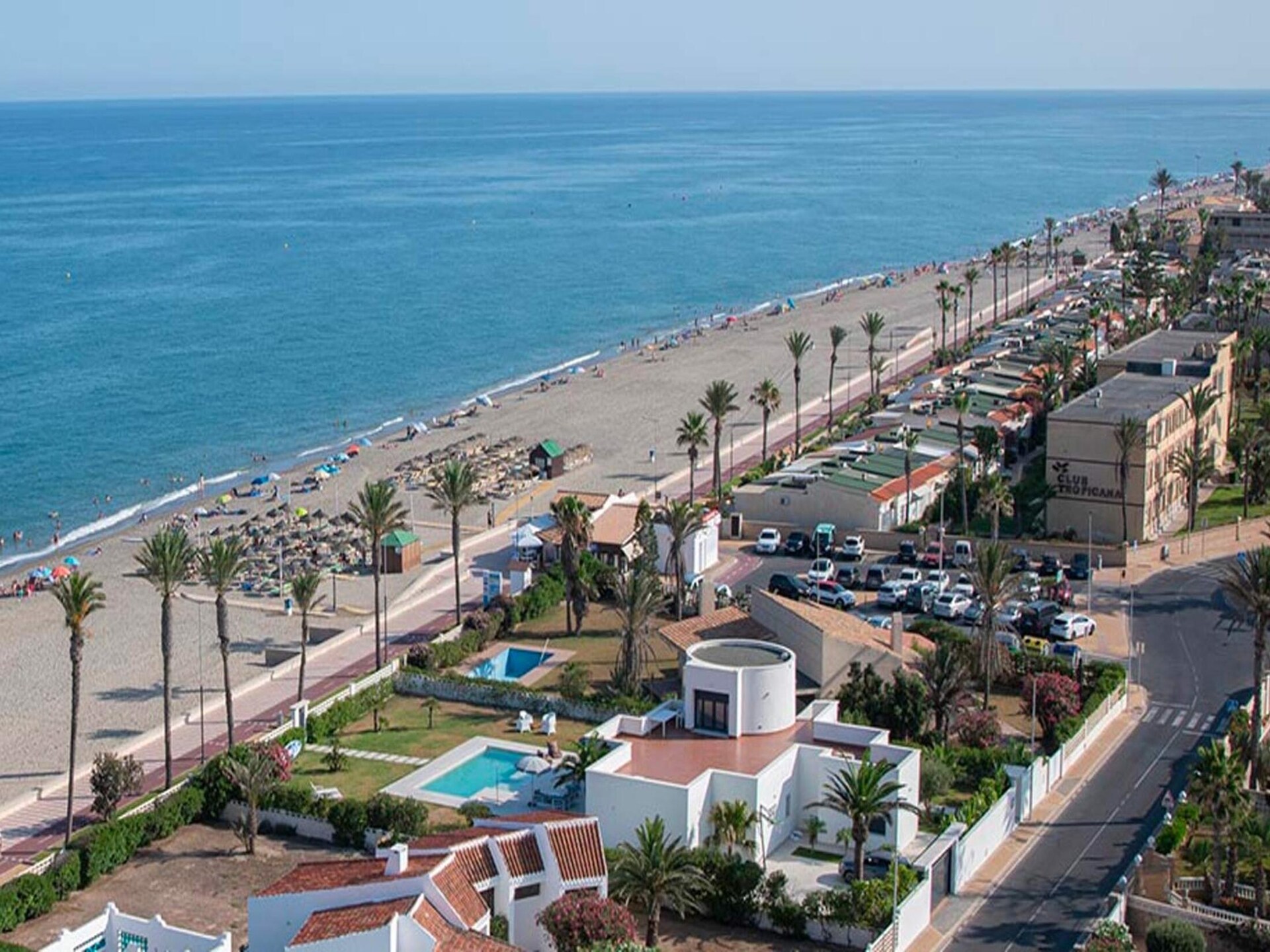 Vakantiehuis aan het strand in Roquetas de Mar - foto 28