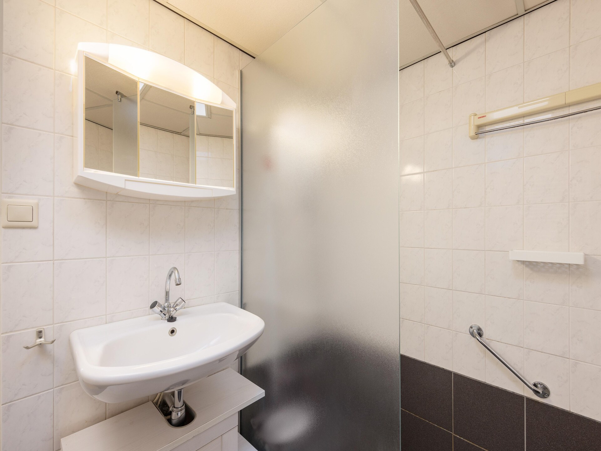 Gerestylede bungalow op autovrij Vakantiepark De Berkenhorst op de Veluwe - foto 7