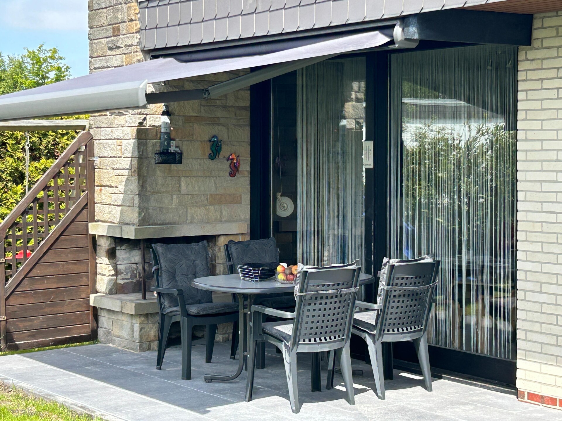 Knus vakantiehuis bij het strand van Tossens met omheinde tuin - foto 2
