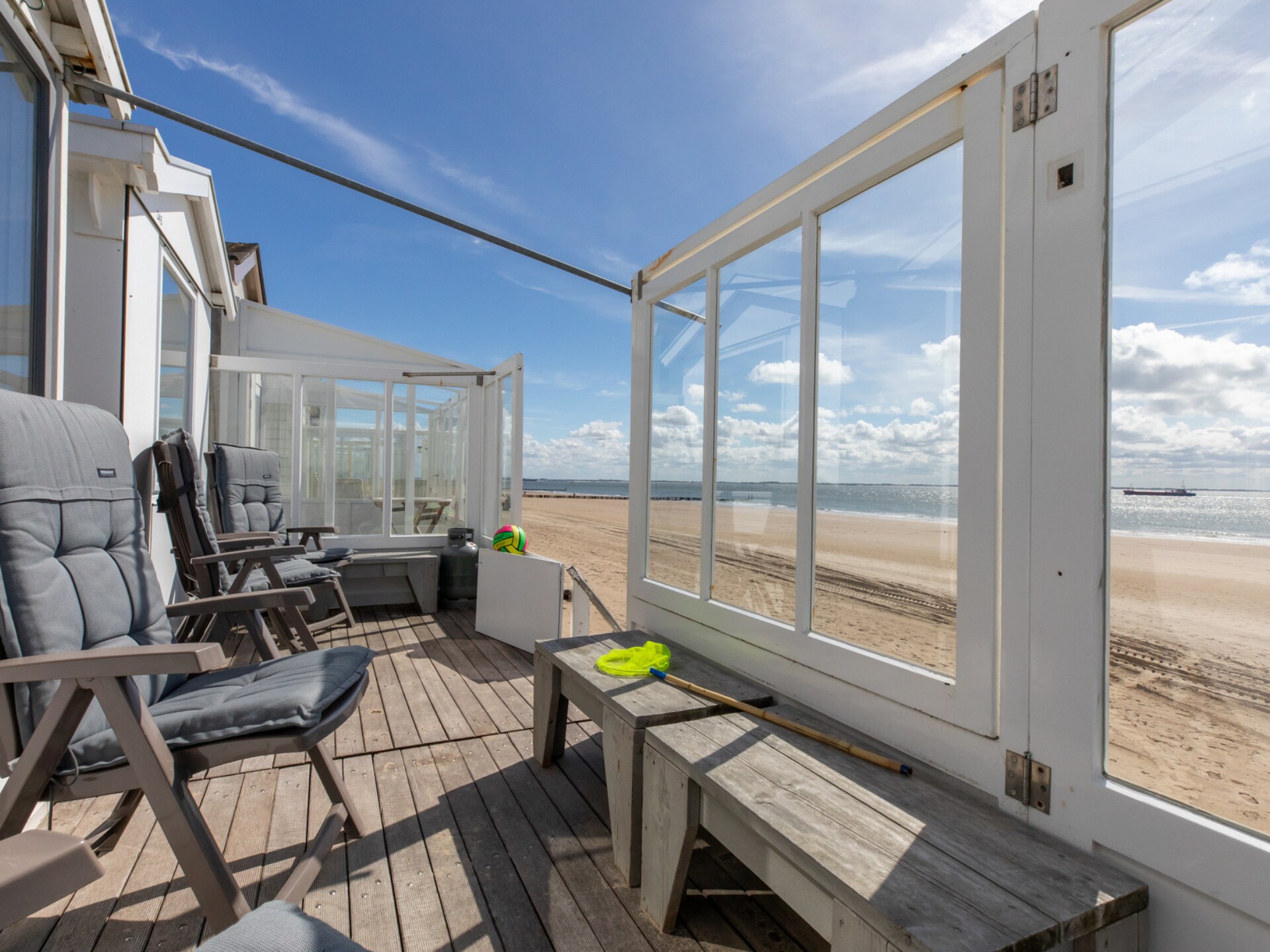 Vrijstaand strandhuis Dishoek met directe zee- en strandtoegang - foto 5