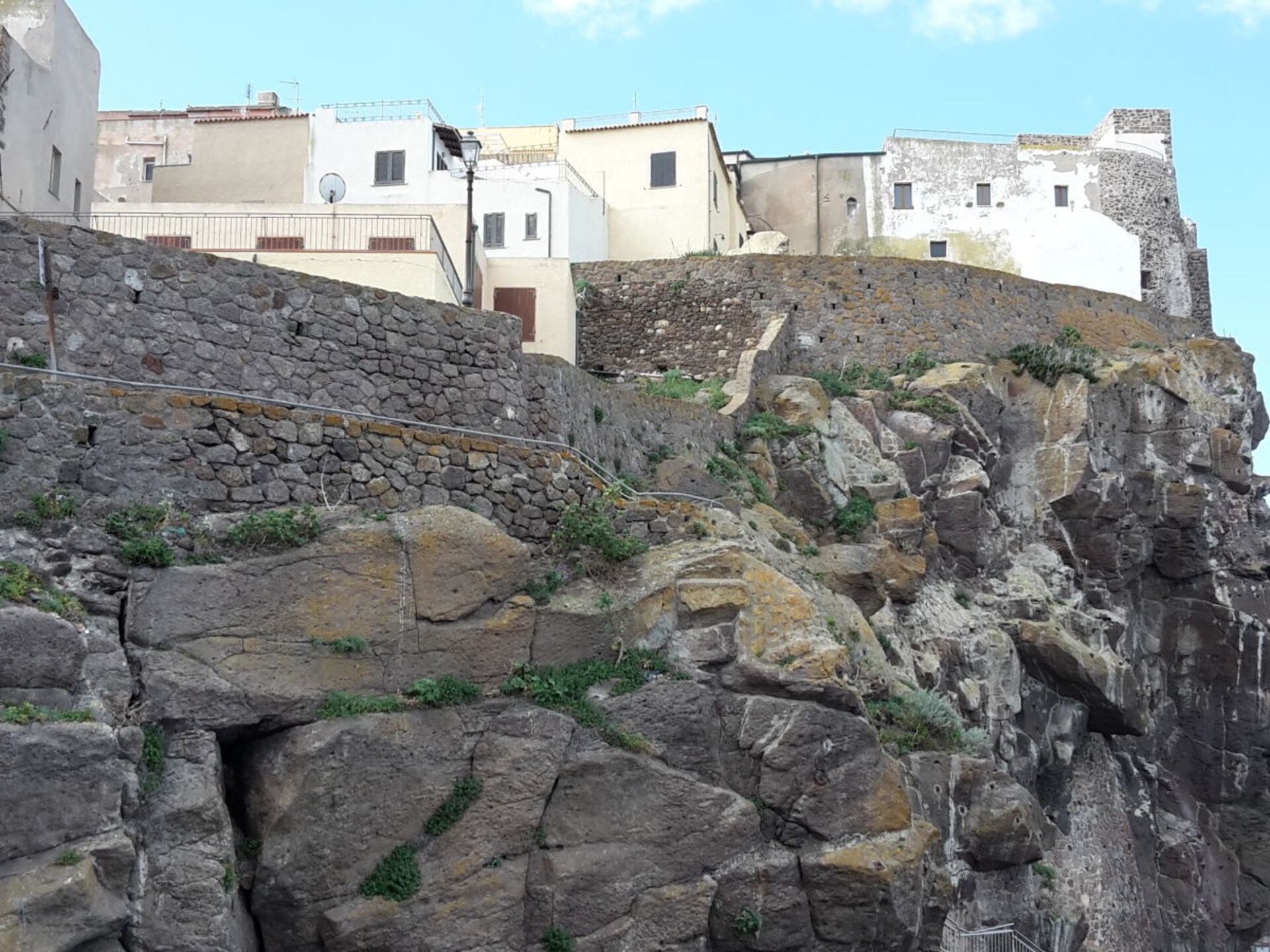 Vakantiehuis met zwembad en zeezicht op 800 meter van het strand in Castelsardo - foto 17