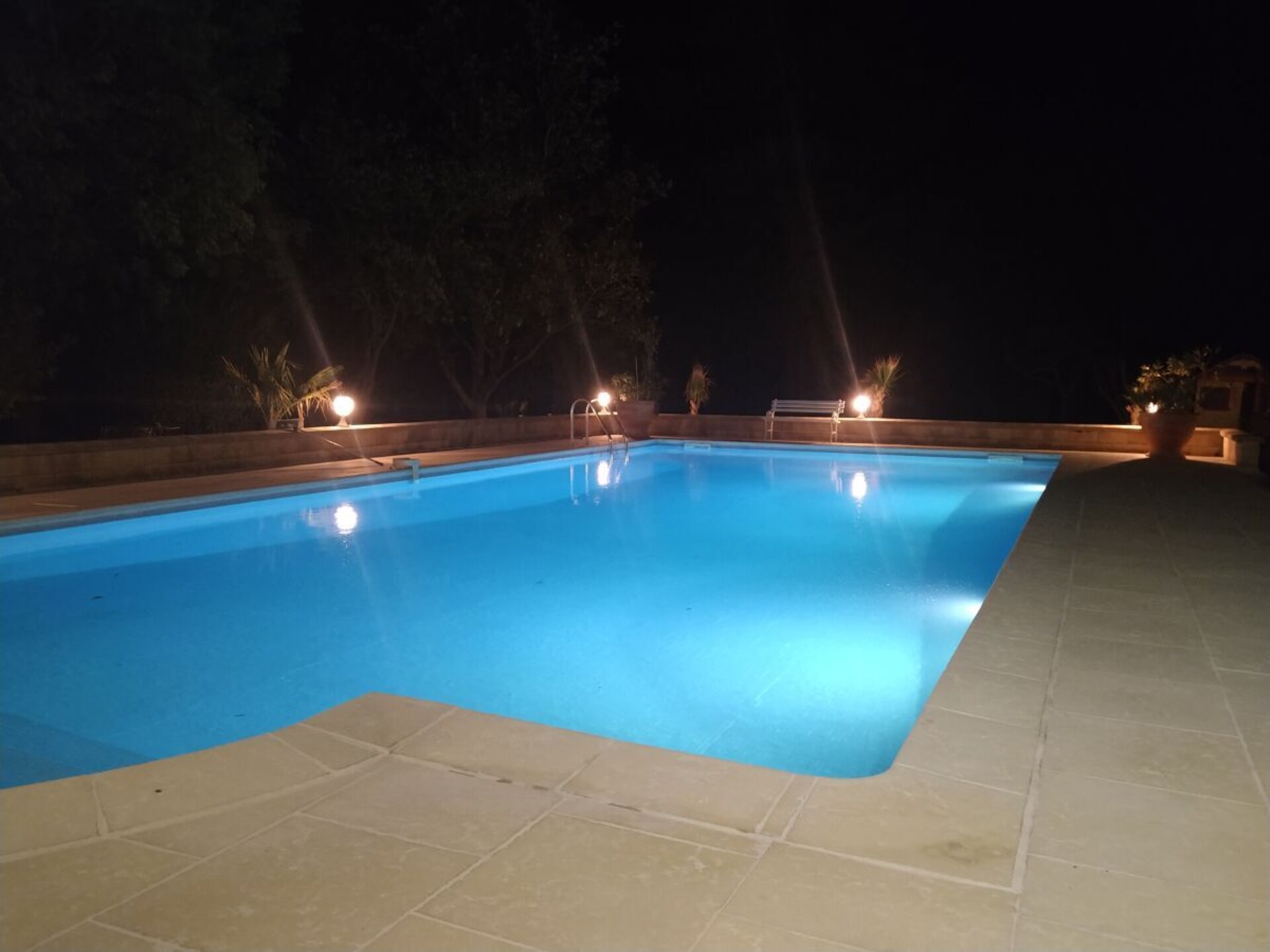 Sfeervol vakantiehuis in Cavaillon met zwembad en tuin - foto 3