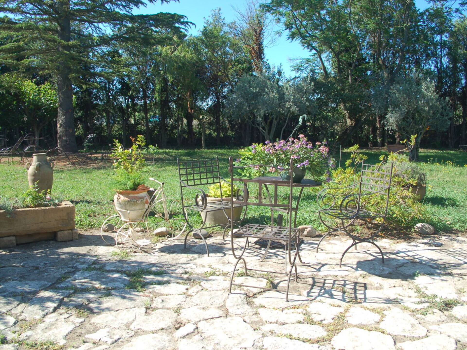 Sfeervol vakantiehuis in Cavaillon met zwembad en tuin - foto 16