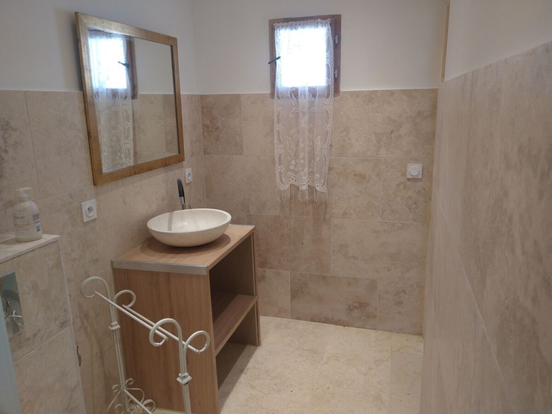 Sfeervol vakantiehuis in Cavaillon met zwembad en tuin - foto 24