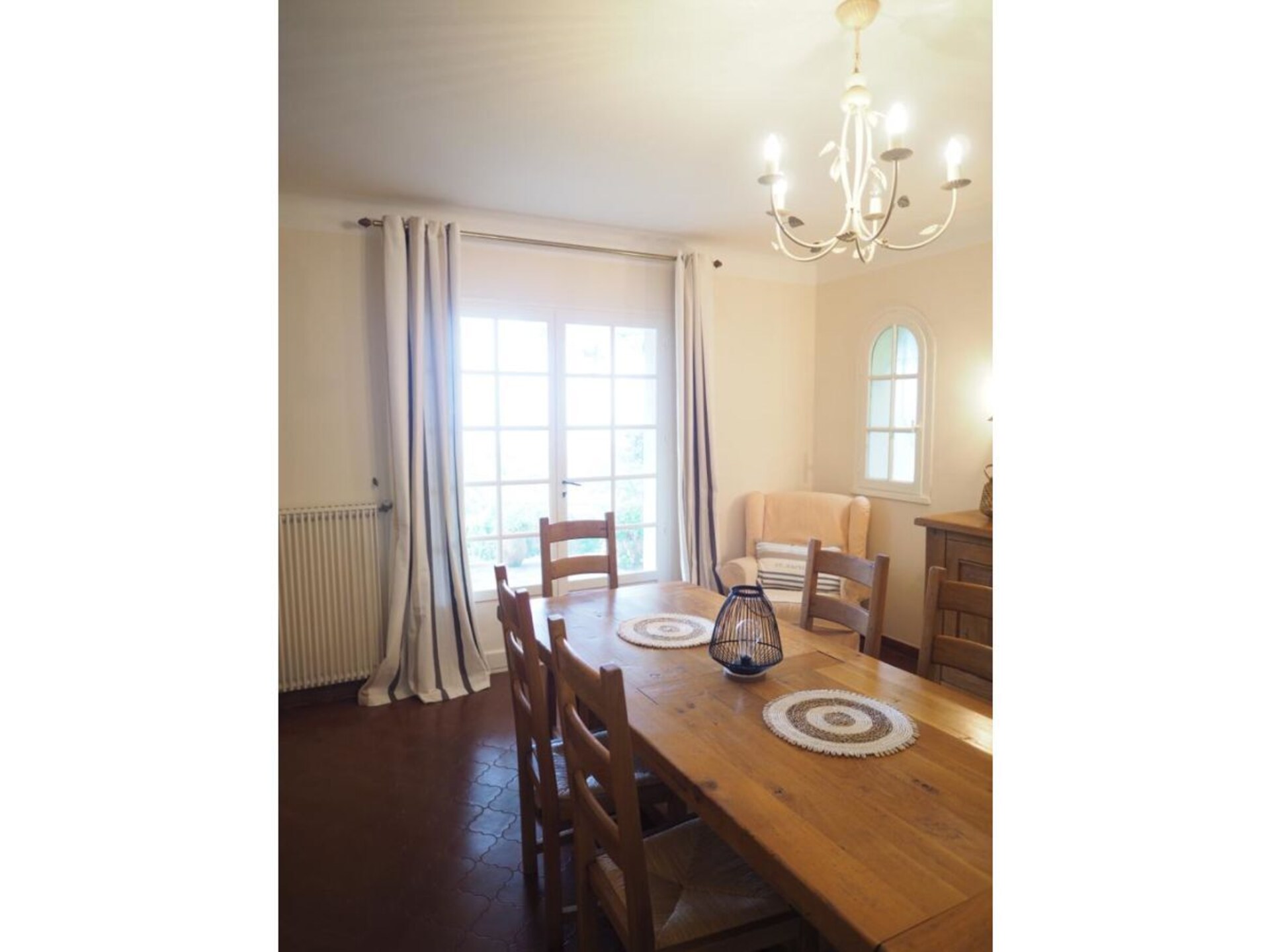 Ruime villa met privézwembad en zeezicht in Sainte-Maxime, 3 km van het strand - foto 12