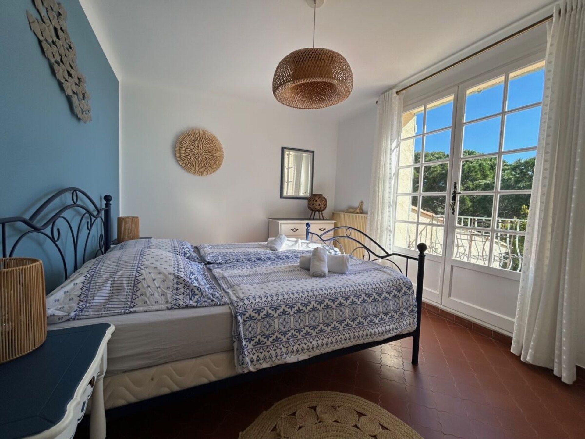 Ruime villa met privézwembad en zeezicht in Sainte-Maxime, 3 km van het strand - foto 29