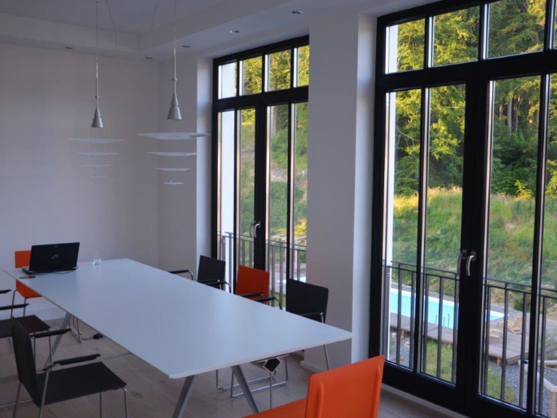 Stijlvol designhuis in Sellin met zwembad en sauna, vlakbij het centrum - foto 11