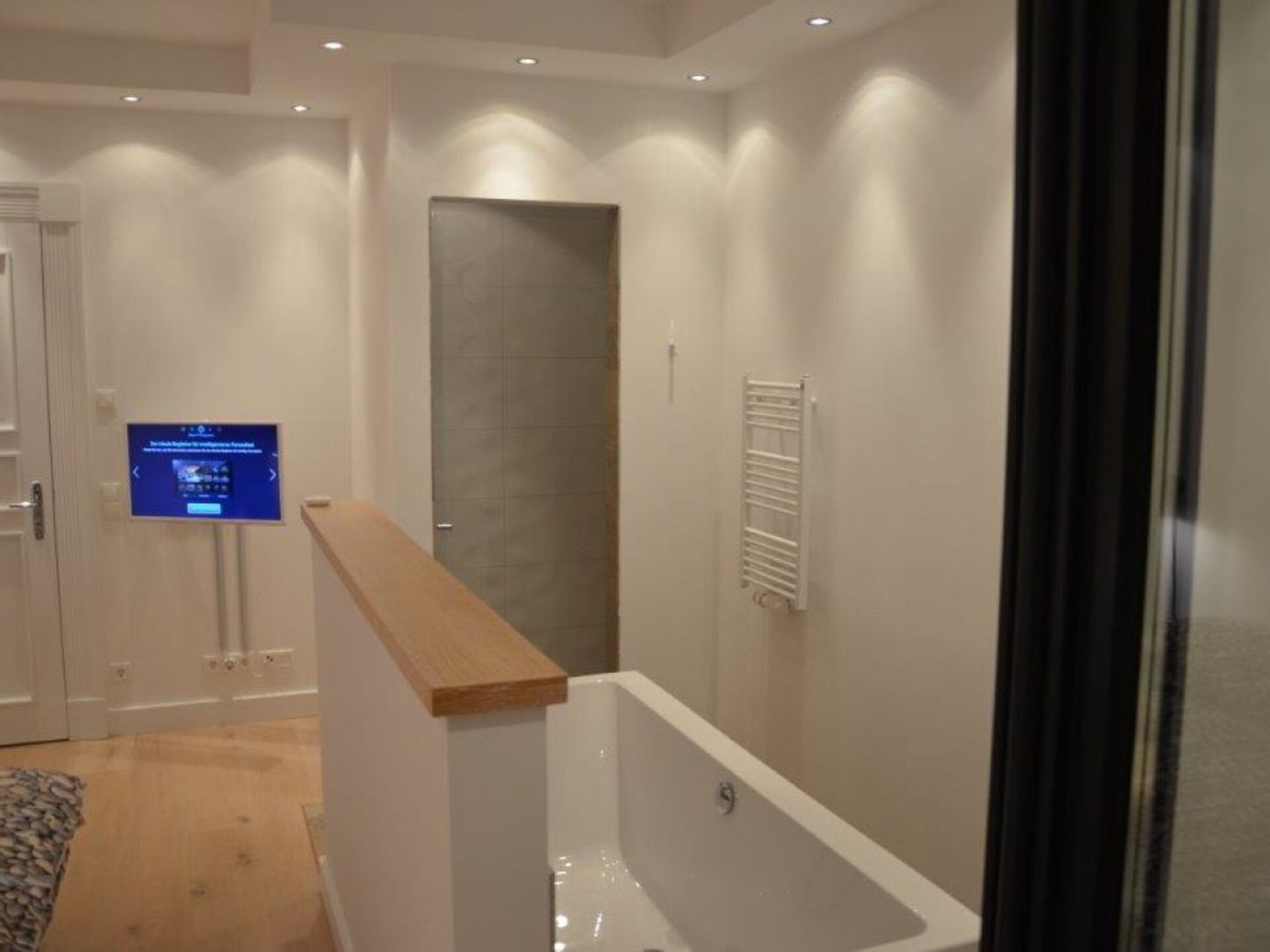 Stijlvol designhuis in Sellin met zwembad en sauna, vlakbij het centrum - foto 17