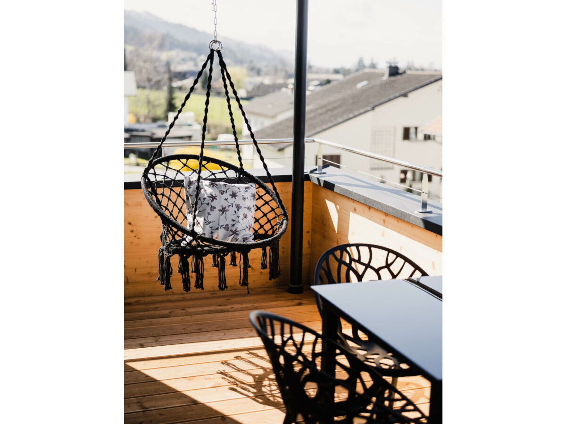Rustiek appartement nabij de Bodensee met balkon en bergzicht in Hörbranz - foto 18