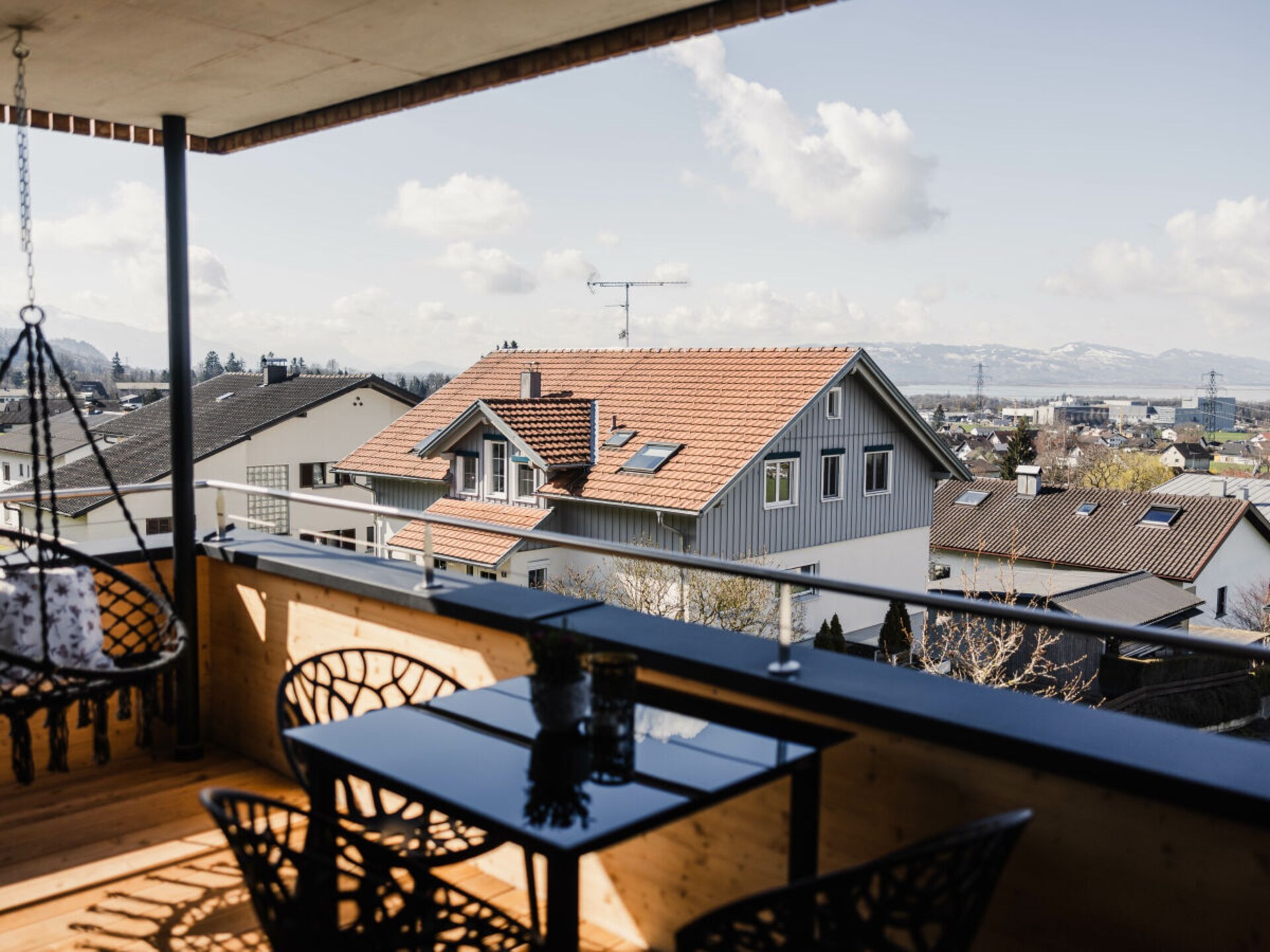 Rustiek appartement nabij de Bodensee met balkon en bergzicht in Hörbranz - foto 21