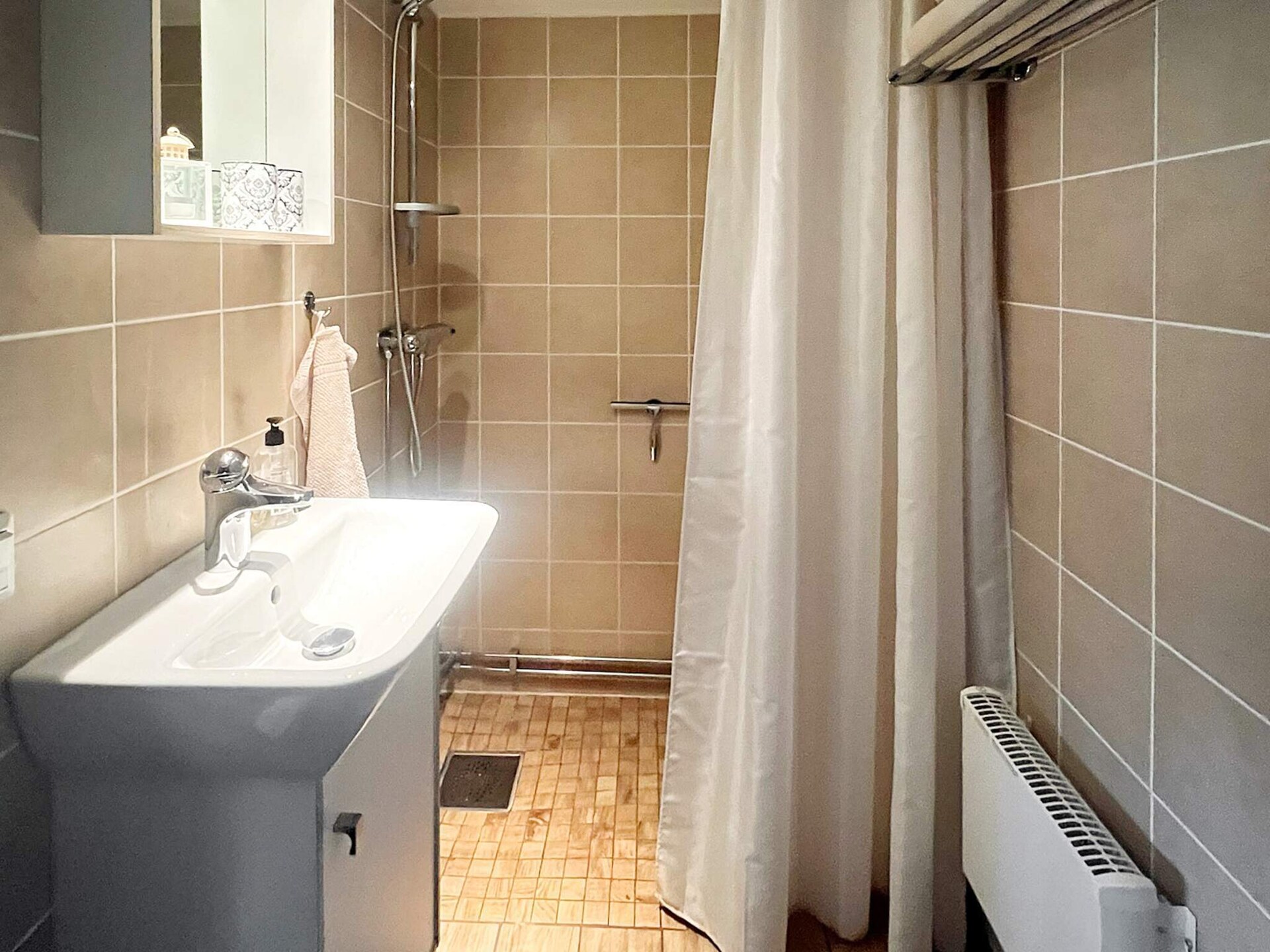 Kneuterig vakantiehuisje bij Växjö met leenfietsen, vlakbij het Åsnen-meer - foto 11