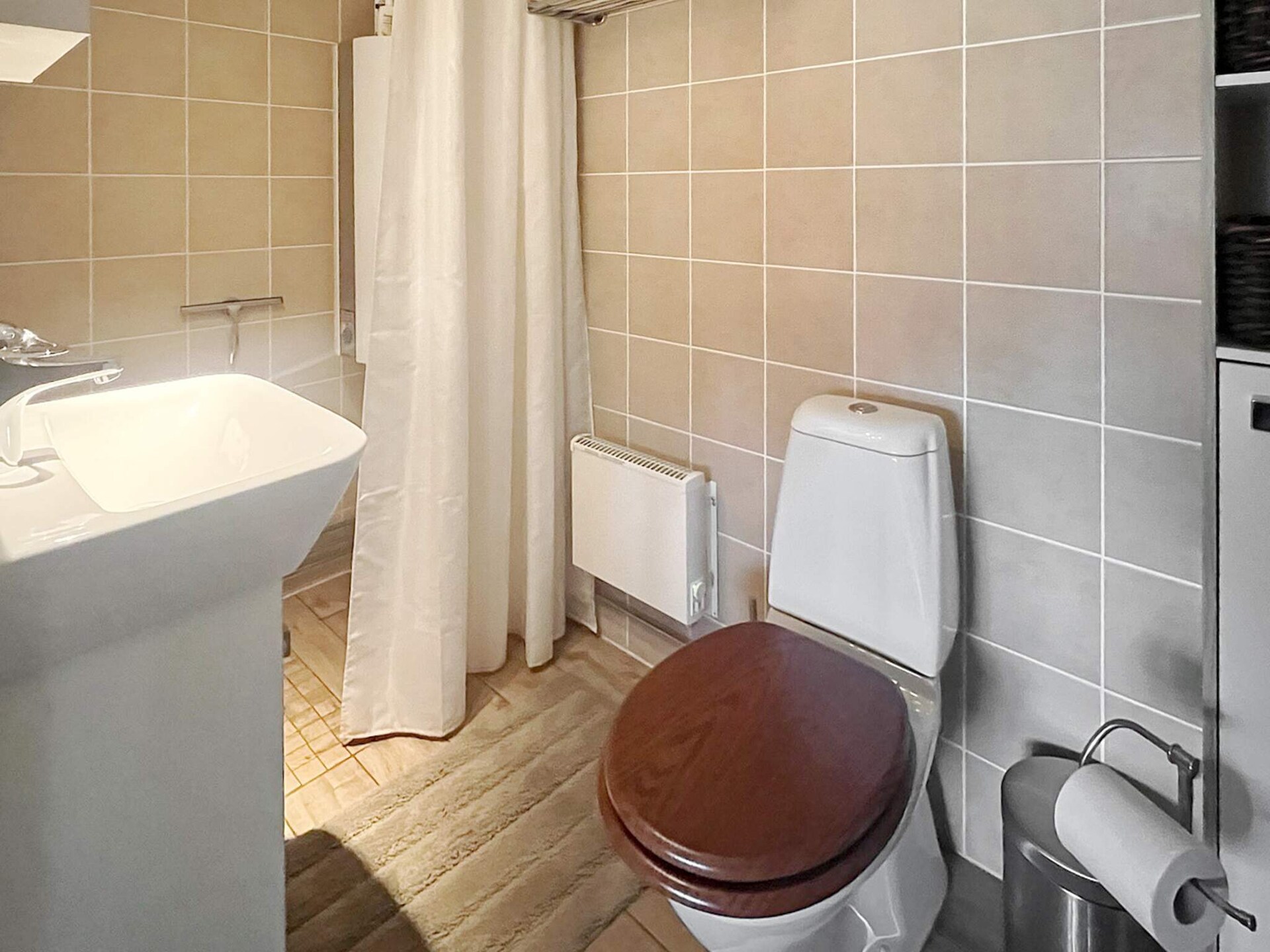 Kneuterig vakantiehuisje bij Växjö met leenfietsen, vlakbij het Åsnen-meer - foto 12