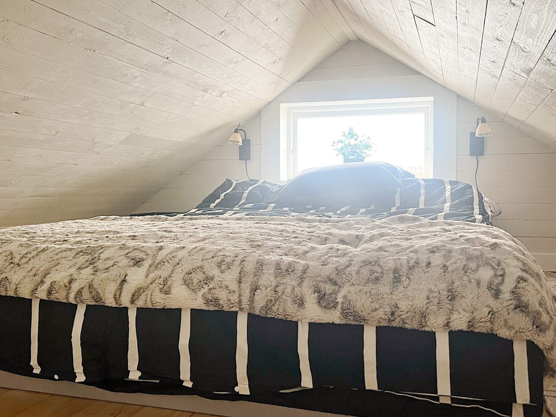 Kneuterig vakantiehuisje bij Växjö met leenfietsen, vlakbij het Åsnen-meer - foto 14