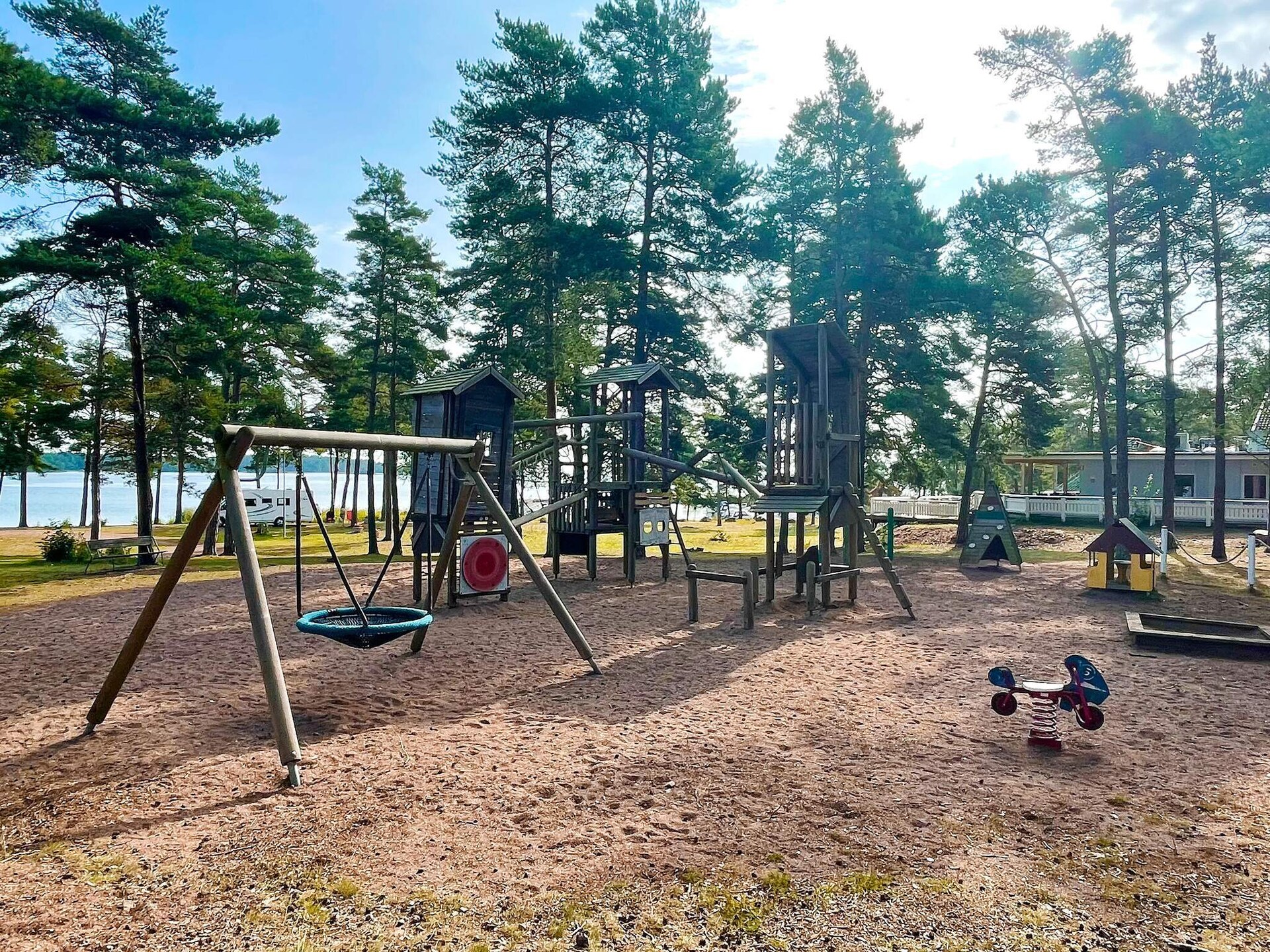 Licht vakantiehuis op Oknö met sauna, vlakbij zee en golfbaan - foto 13