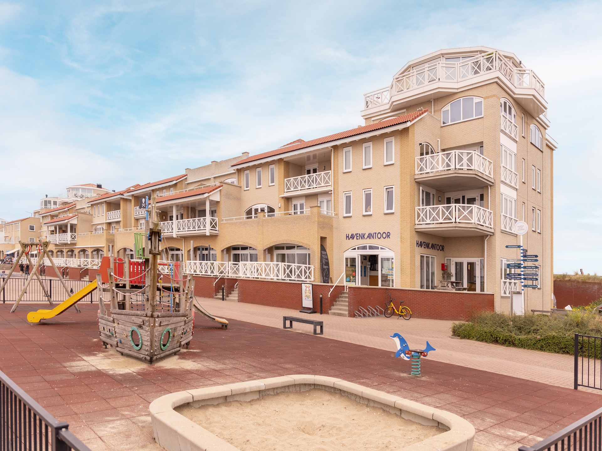 Modern appartement met uitzicht op jachthaven in Marina Port Zélande - foto 15