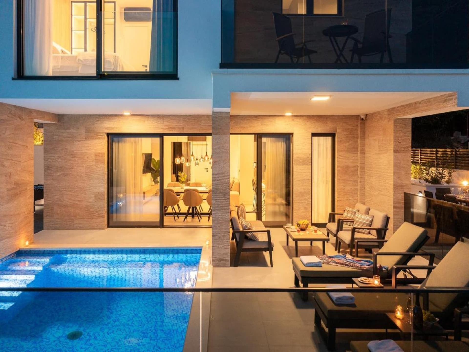 8-persoons luxe villa met privézwembad in Trogir - foto 23