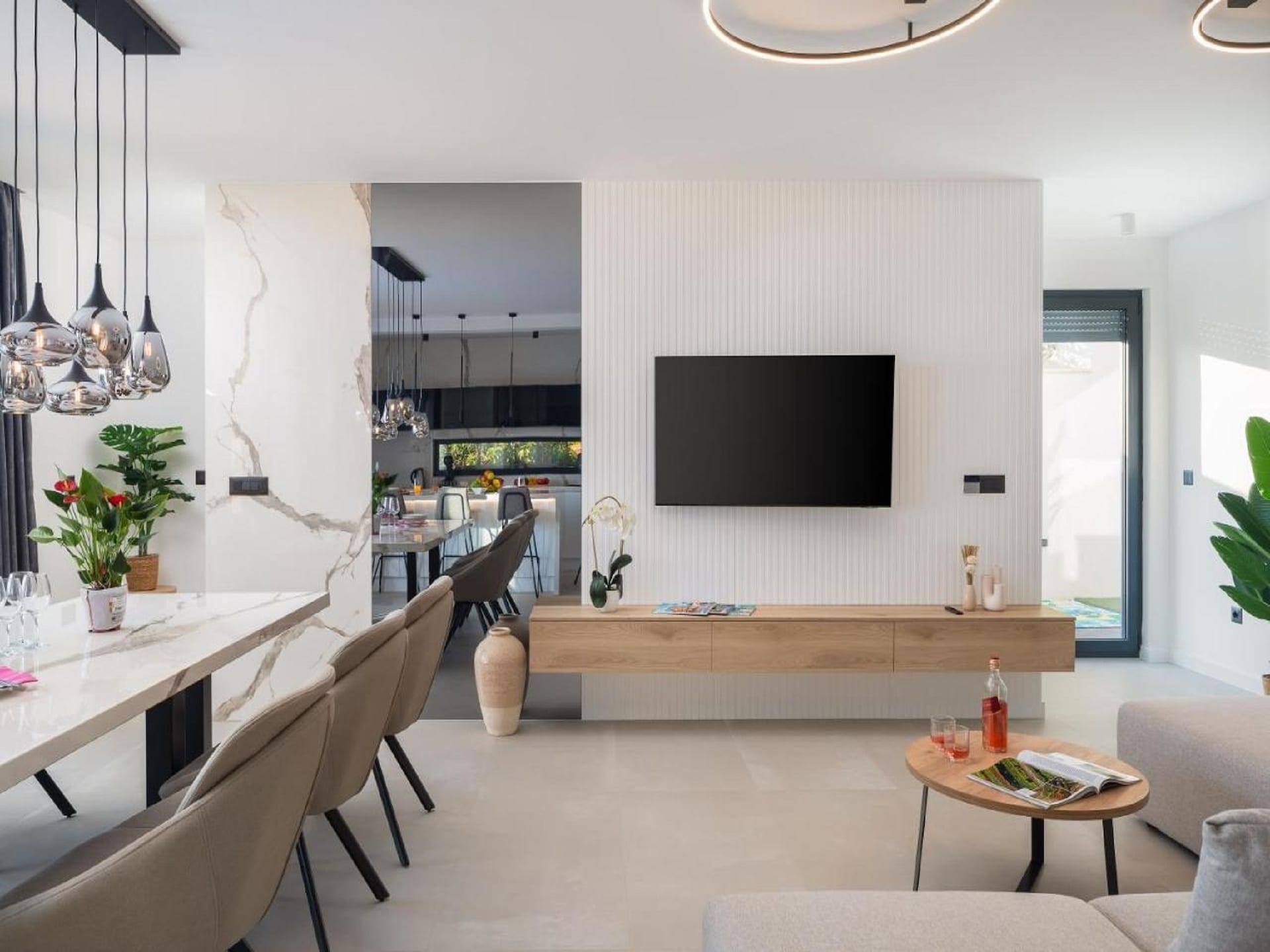 8-persoons luxe villa met privézwembad in Trogir - foto 14