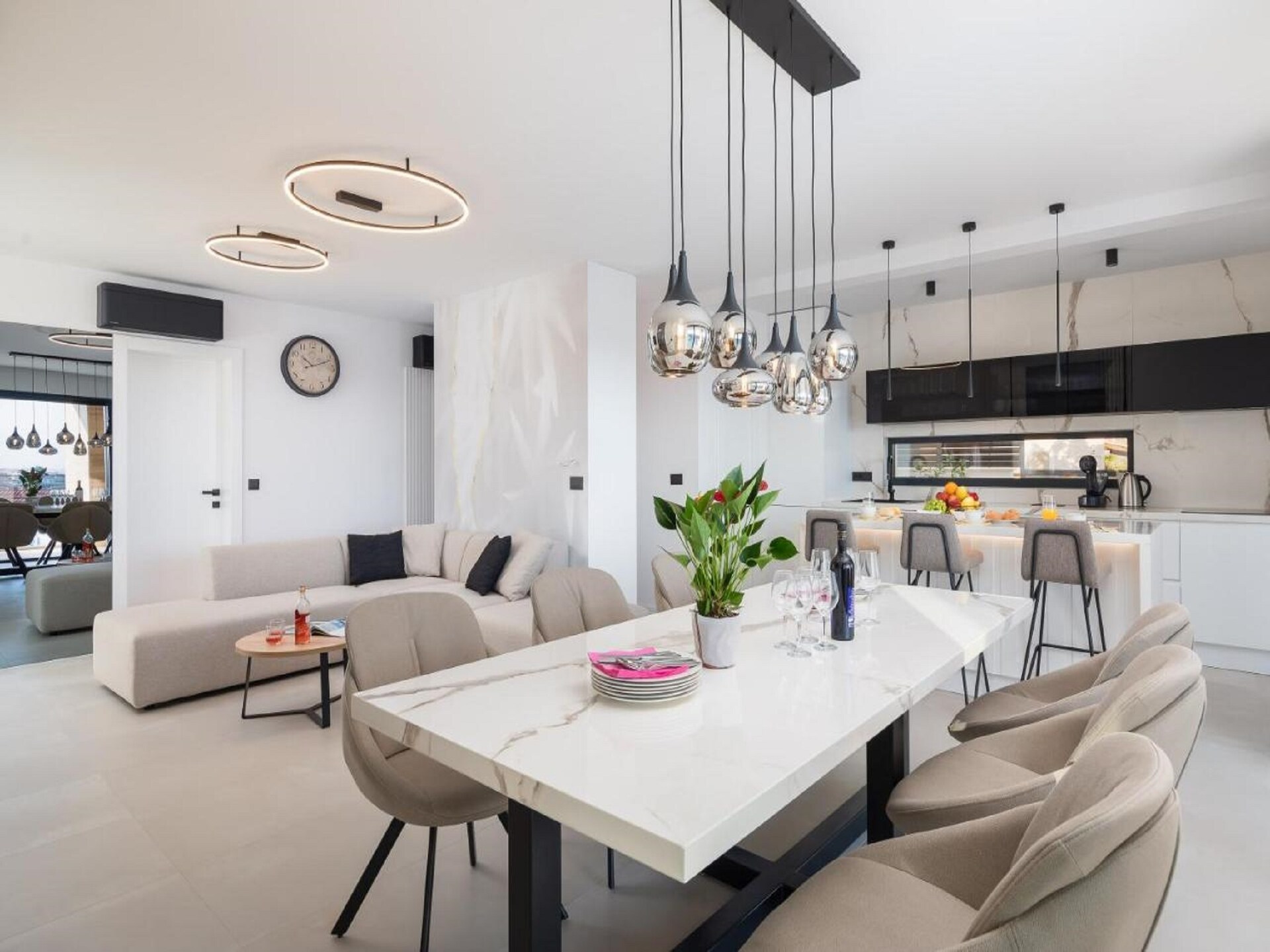 8-persoons luxe villa met privézwembad in Trogir - foto 19