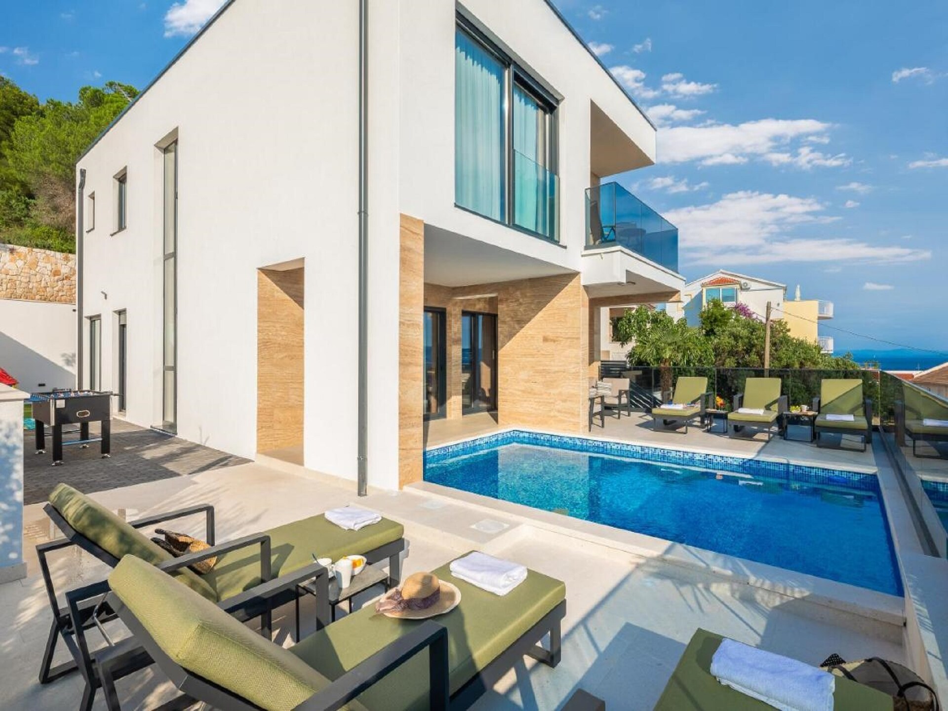 8-persoons luxe villa met privézwembad in Trogir - foto 21