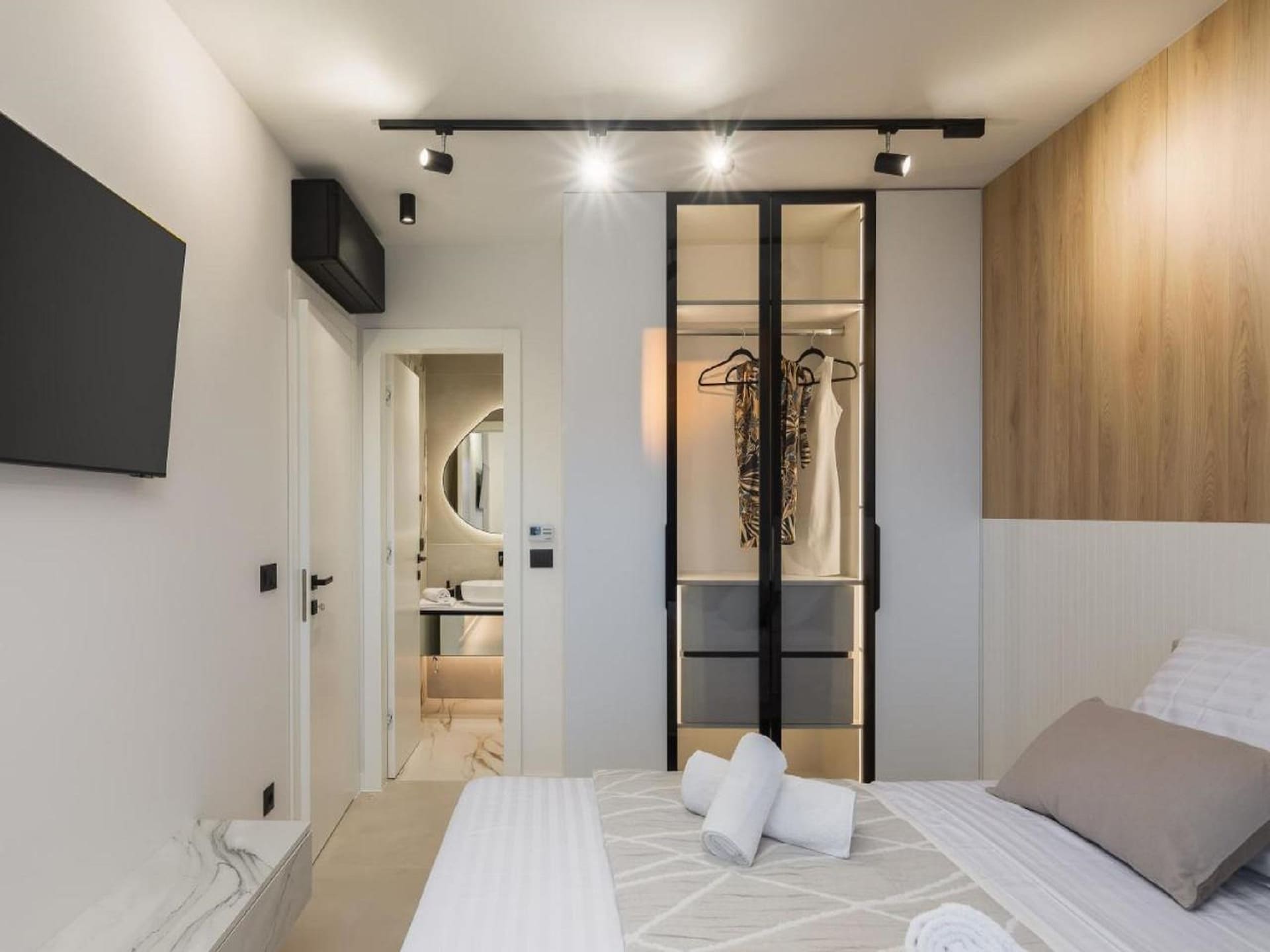 8-persoons luxe villa met privézwembad in Trogir - foto 20