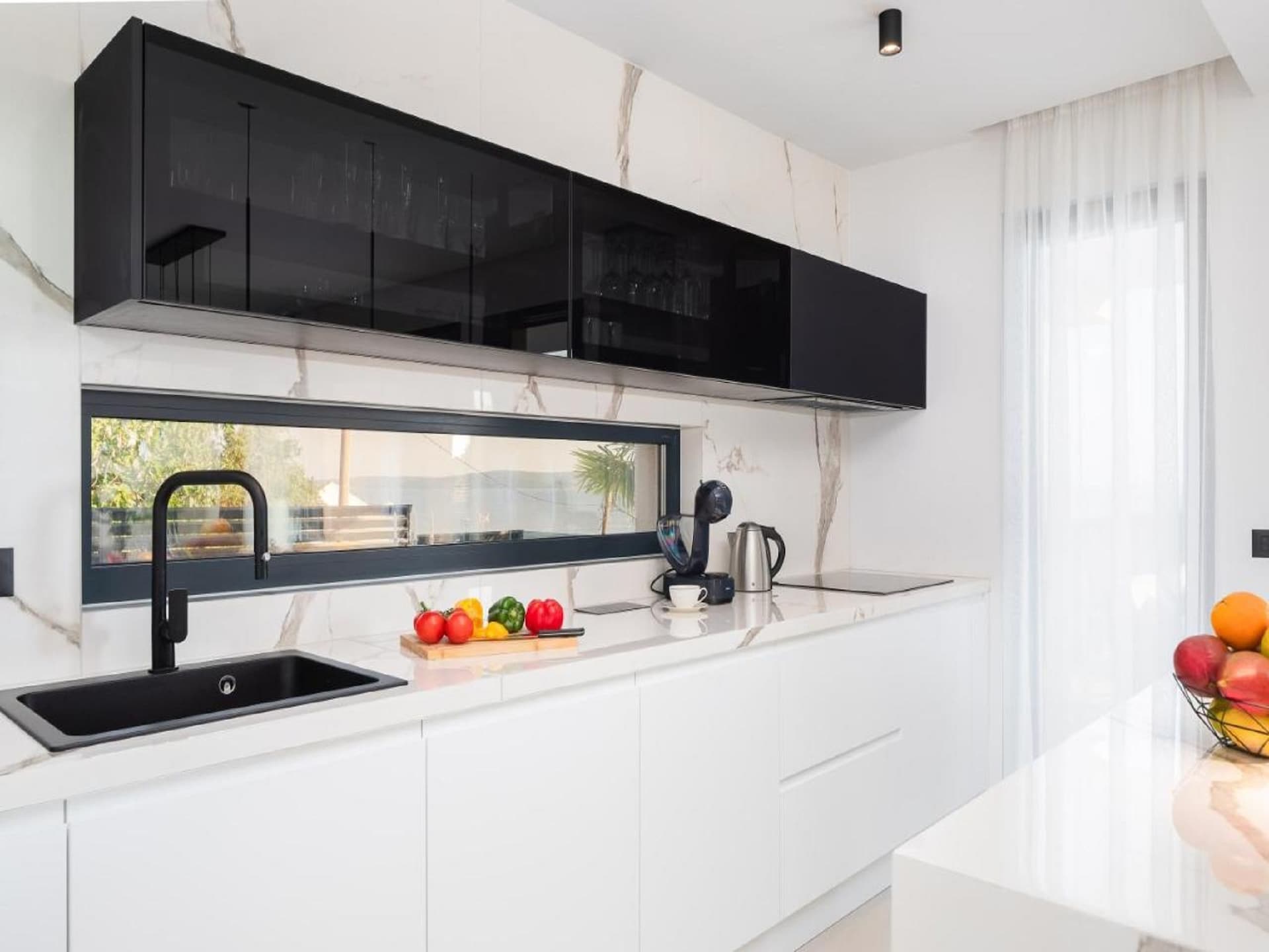 8-persoons luxe villa met privézwembad in Trogir - foto 3