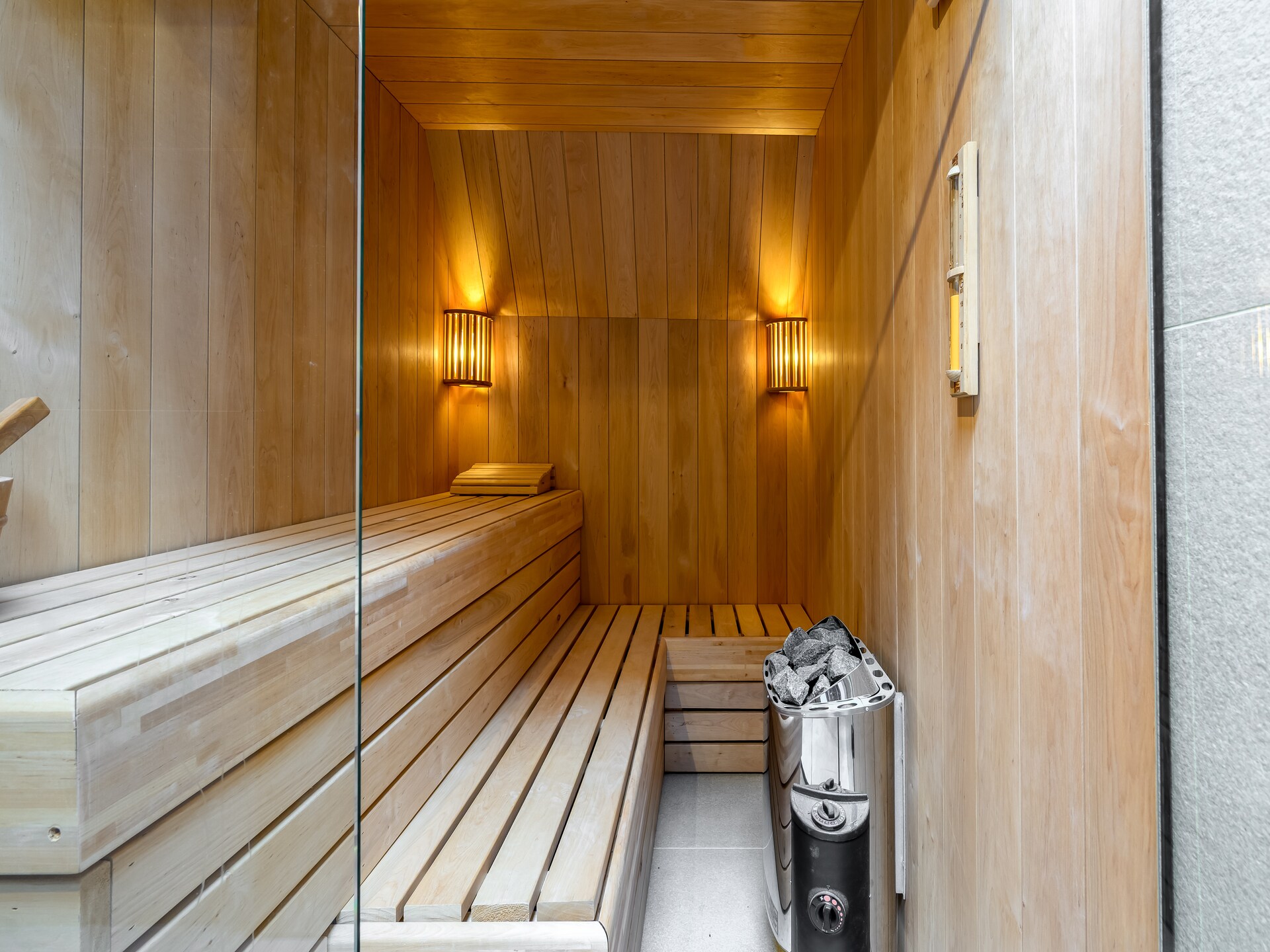 Loft Loopuyt: Riante wellnessloft voor 10 personen in hartje Julianadorp - foto 30