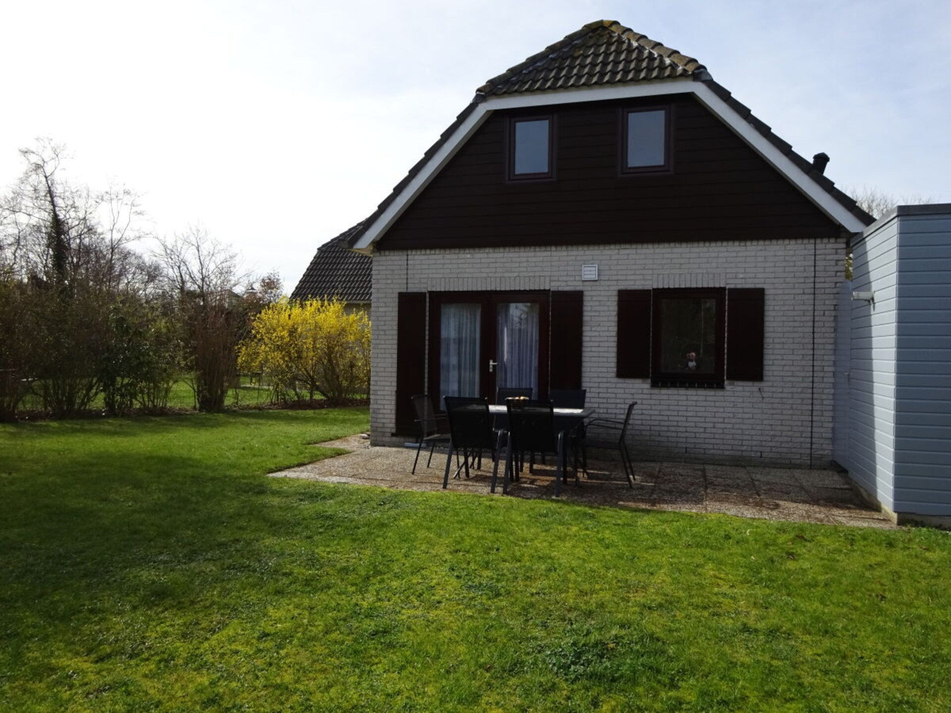 Comfortabel vakantiehuis op loopafstand van zee en strand in Ouddorp - foto 2