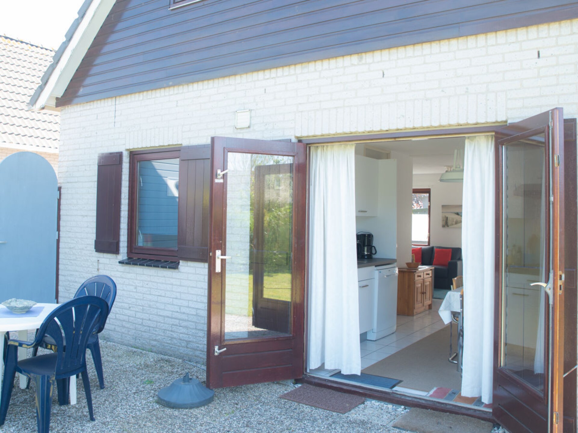 Comfortabel vakantiehuis in Ouddorp, 10 minuten van strand en zee - foto 2