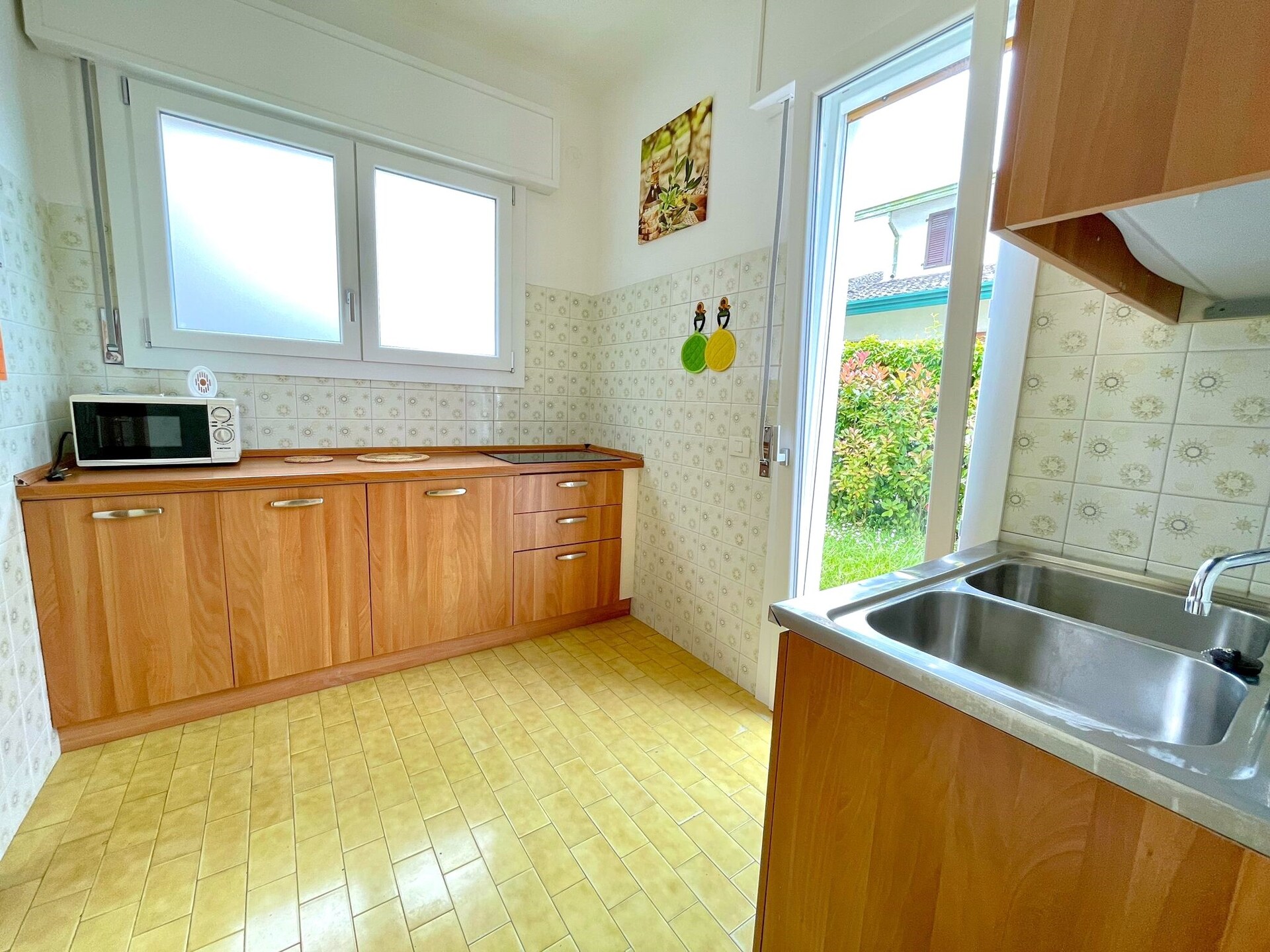 Vrijstaande villa met privétuin en zwembad op 400 meter van zee - foto 3
