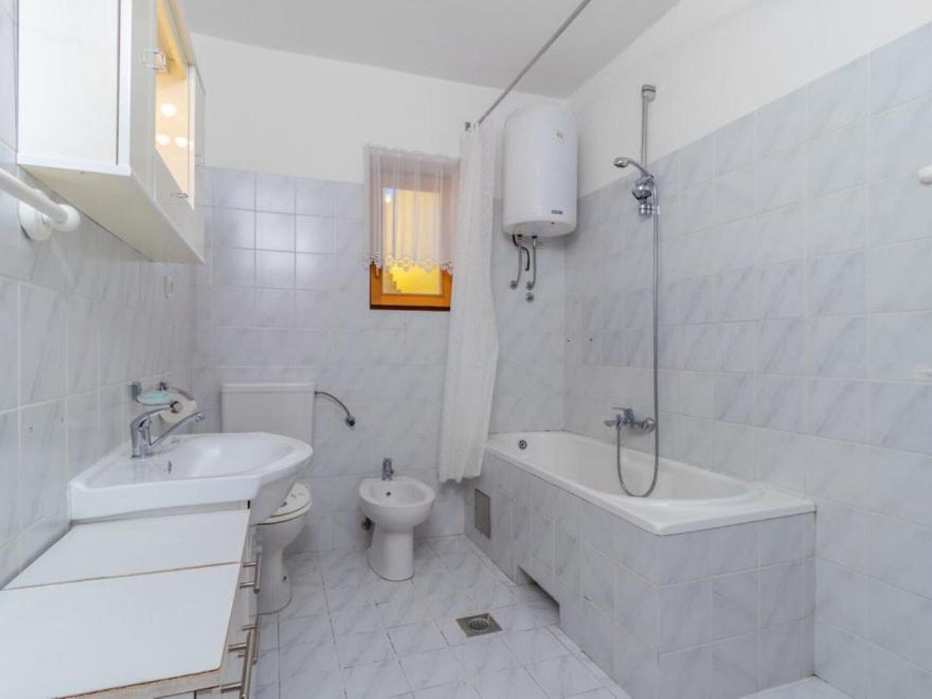 Panoramisch appartement met zeezicht en terras in Crikvenica - foto 25