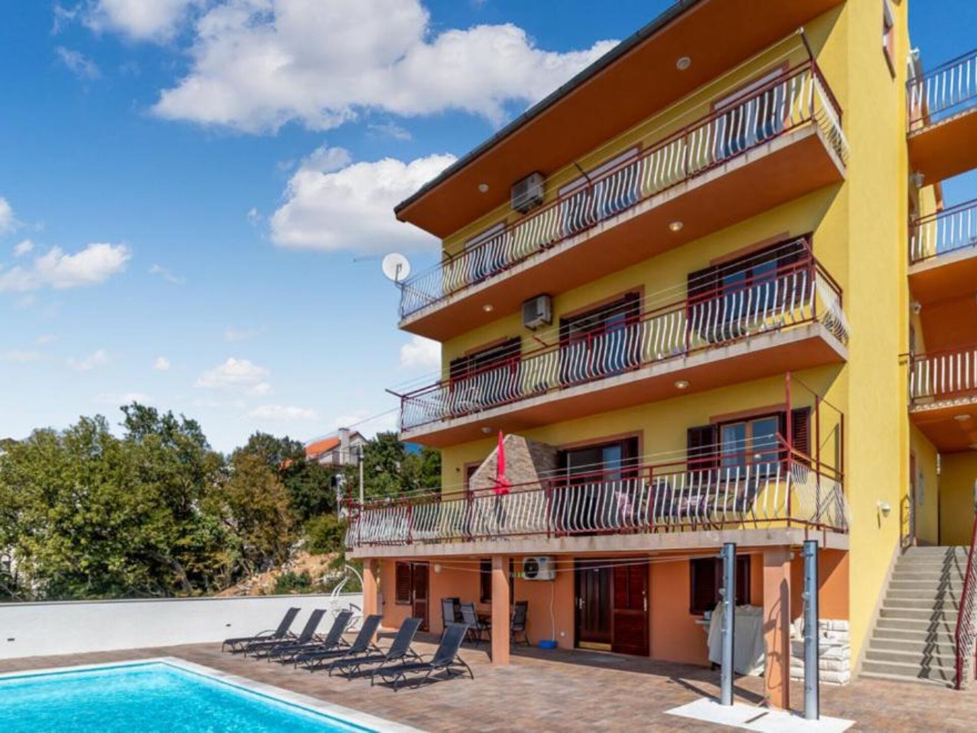 Panoramisch appartement met zeezicht en terras in Crikvenica - foto 40