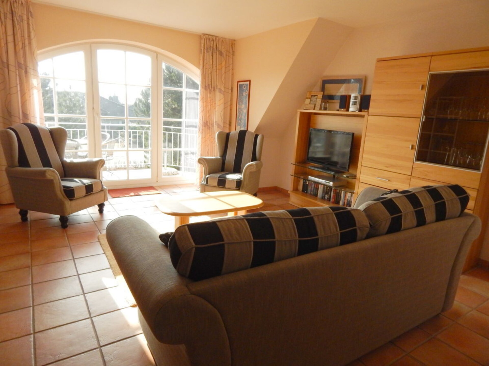Luxe vakantiehuis met balkon in Böhler Bütendiek, dichtbij St. Peter-Ording - foto 7