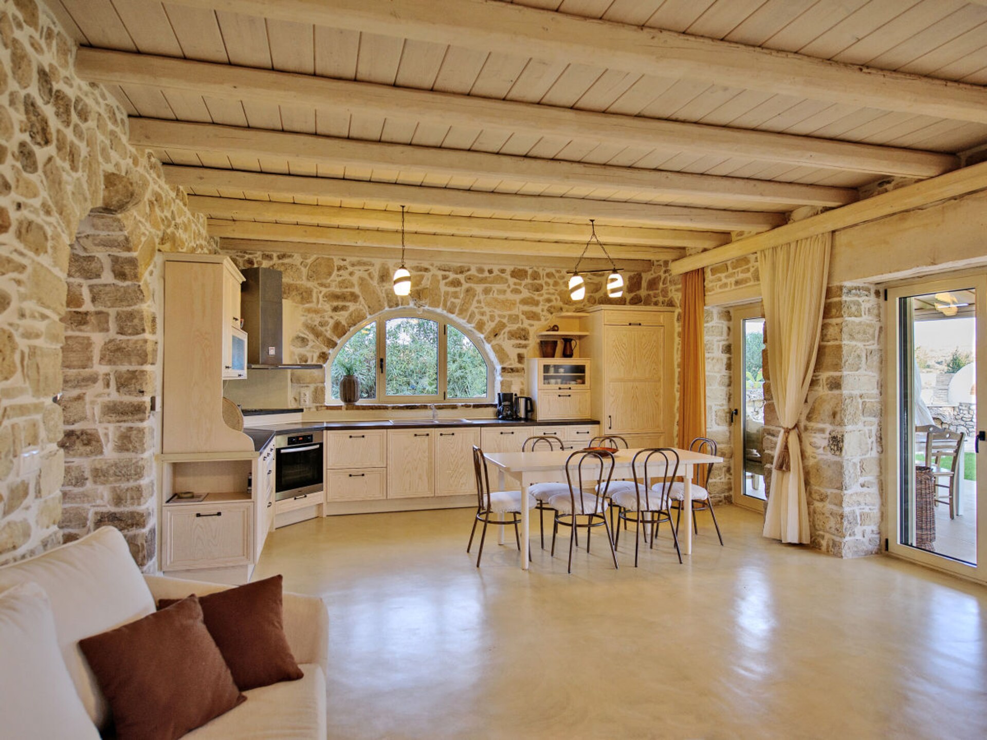 Luxe villa op Kreta met verwarmd zwembad, 3 slaapkamers en grote tuin - foto 10