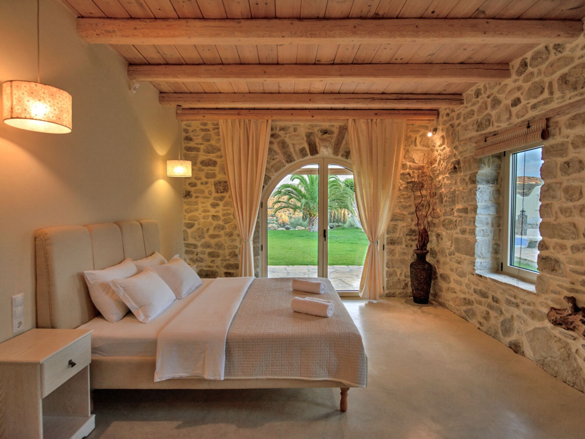 Luxe villa op Kreta met verwarmd zwembad, 3 slaapkamers en grote tuin - foto 15